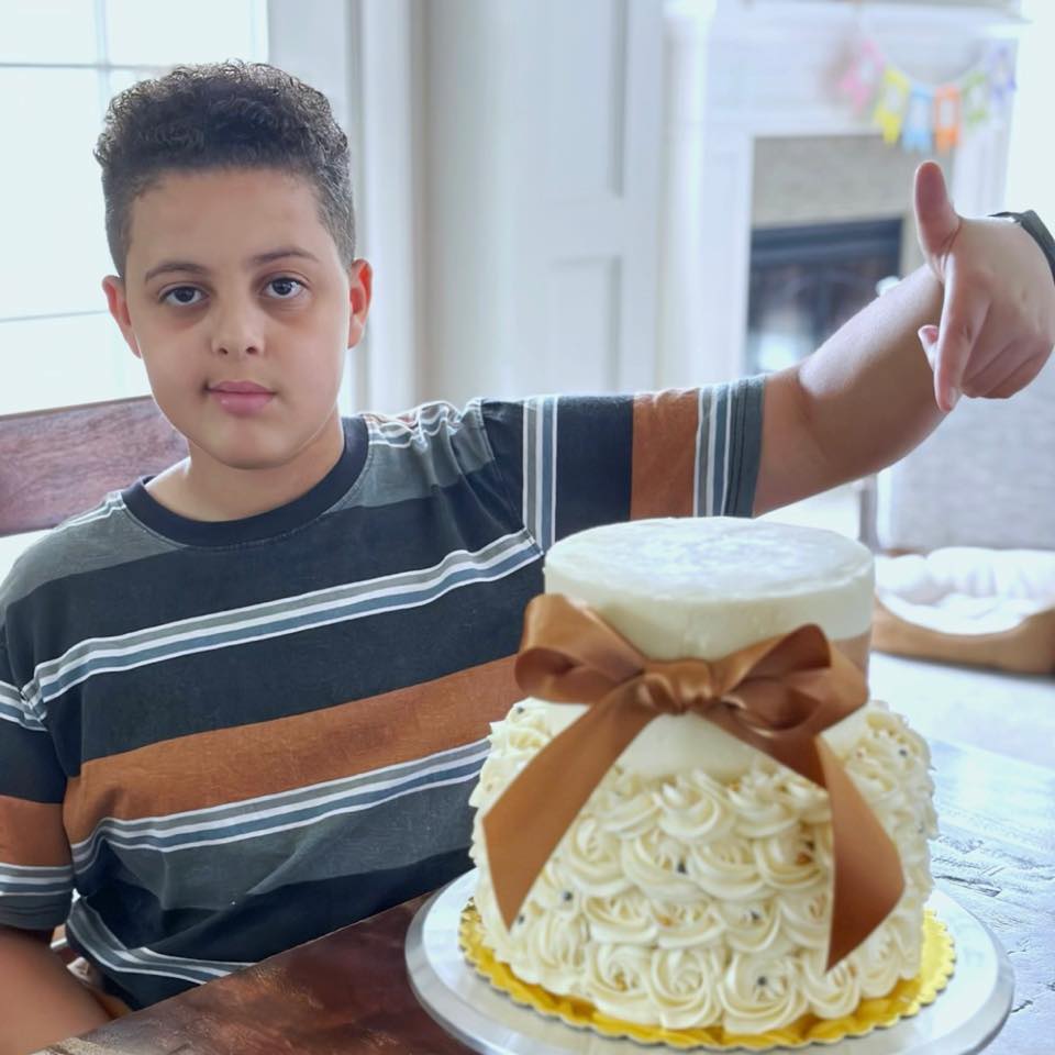 My 1st time trying a cake comb and it was pretty cool. I delivered ...