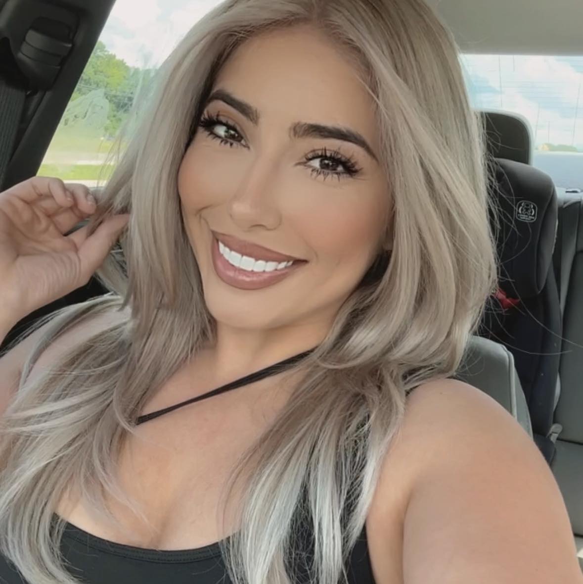 Angelica Bella
