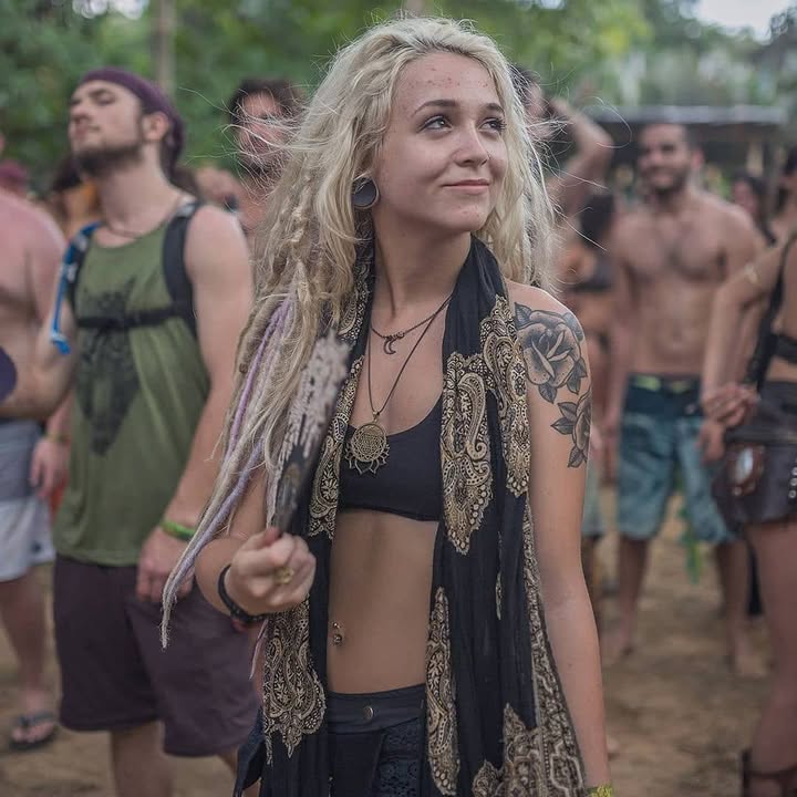 Rave - 🕺💃 #rave #ravers #trance #psychedelic #hippies | Facebook
