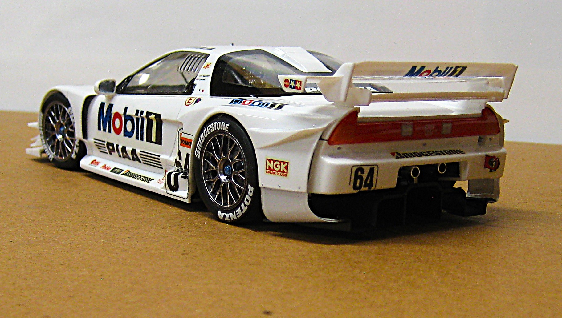 Tamiya 1/24 scale Mobil 1 Acura NSX. PIAA e 밤 ン 수부 - ー PIAA 