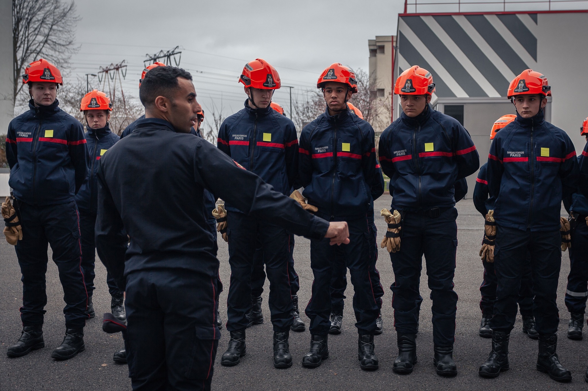 Pompiers de Paris added a new Pompiers de Paris