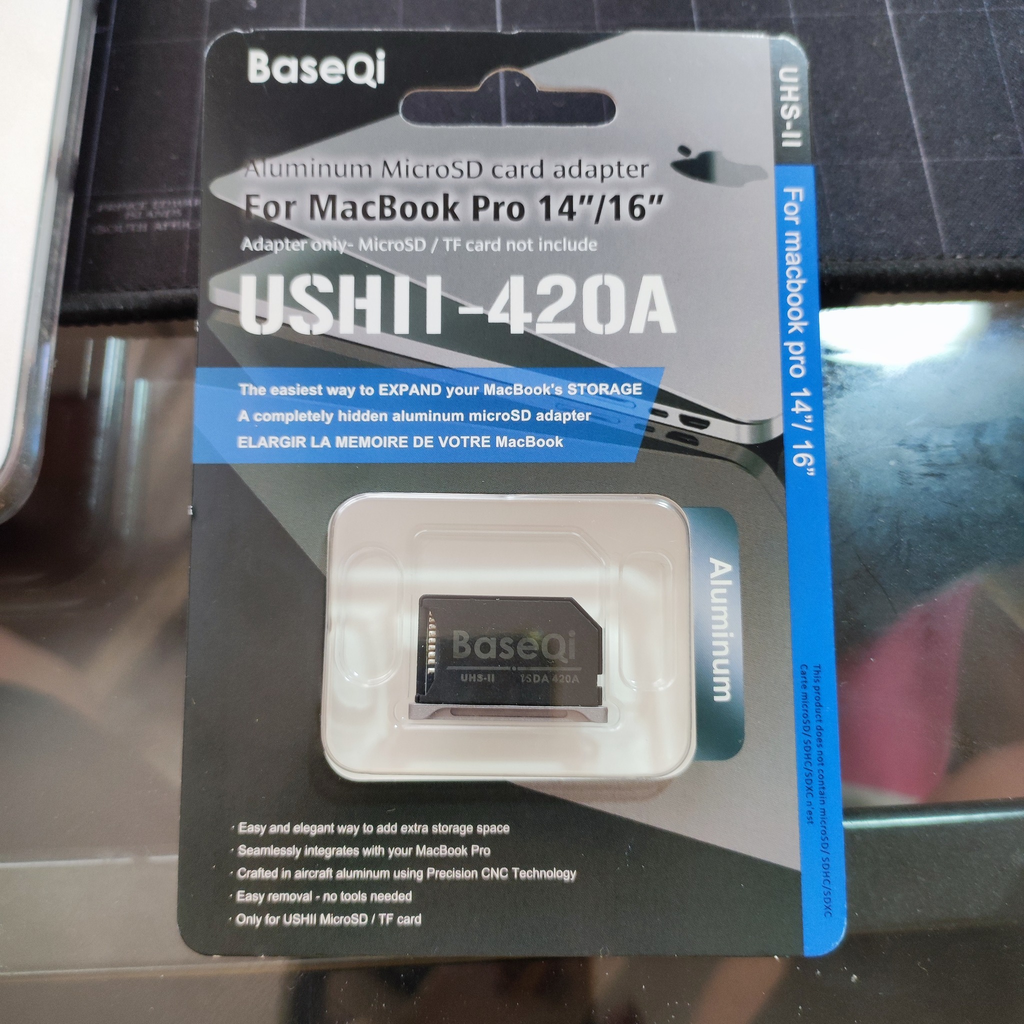 院長與芊比媽抵加 - 今天來介紹 BaseQi 420A 這款 microSD 轉接卡... | Facebook
