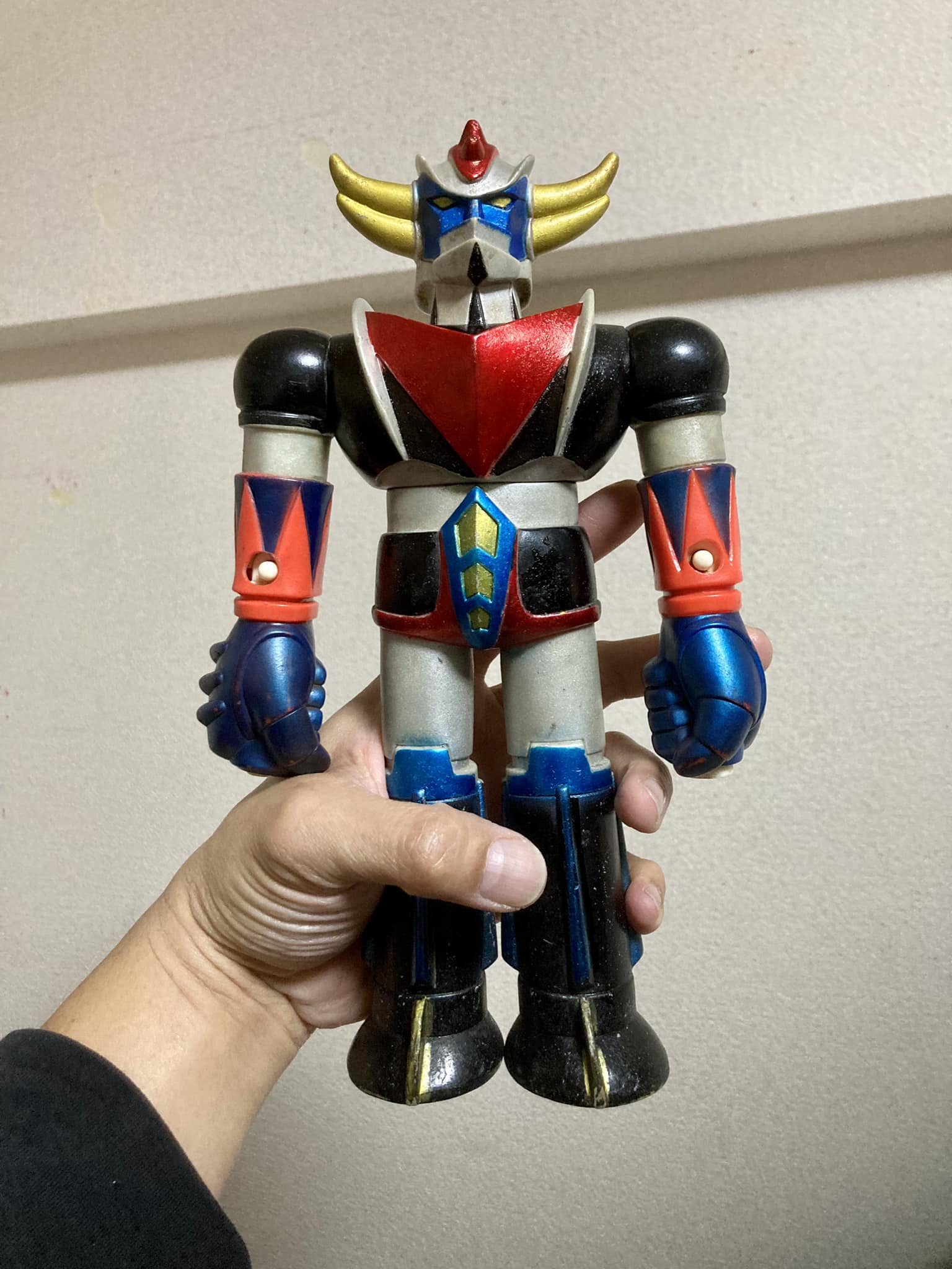 Grendizer Retro sofubi released by ONhobby(made in korea)