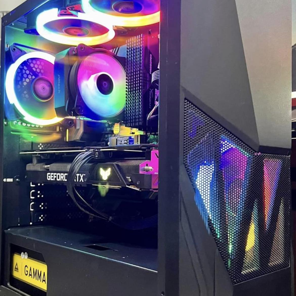 來一批天堂經典版超值桌機熒幕組限量100組，一組只要6999+1 Asus主機i7-4770 16g 全新ssd256g 500hdd獨顯加 ...