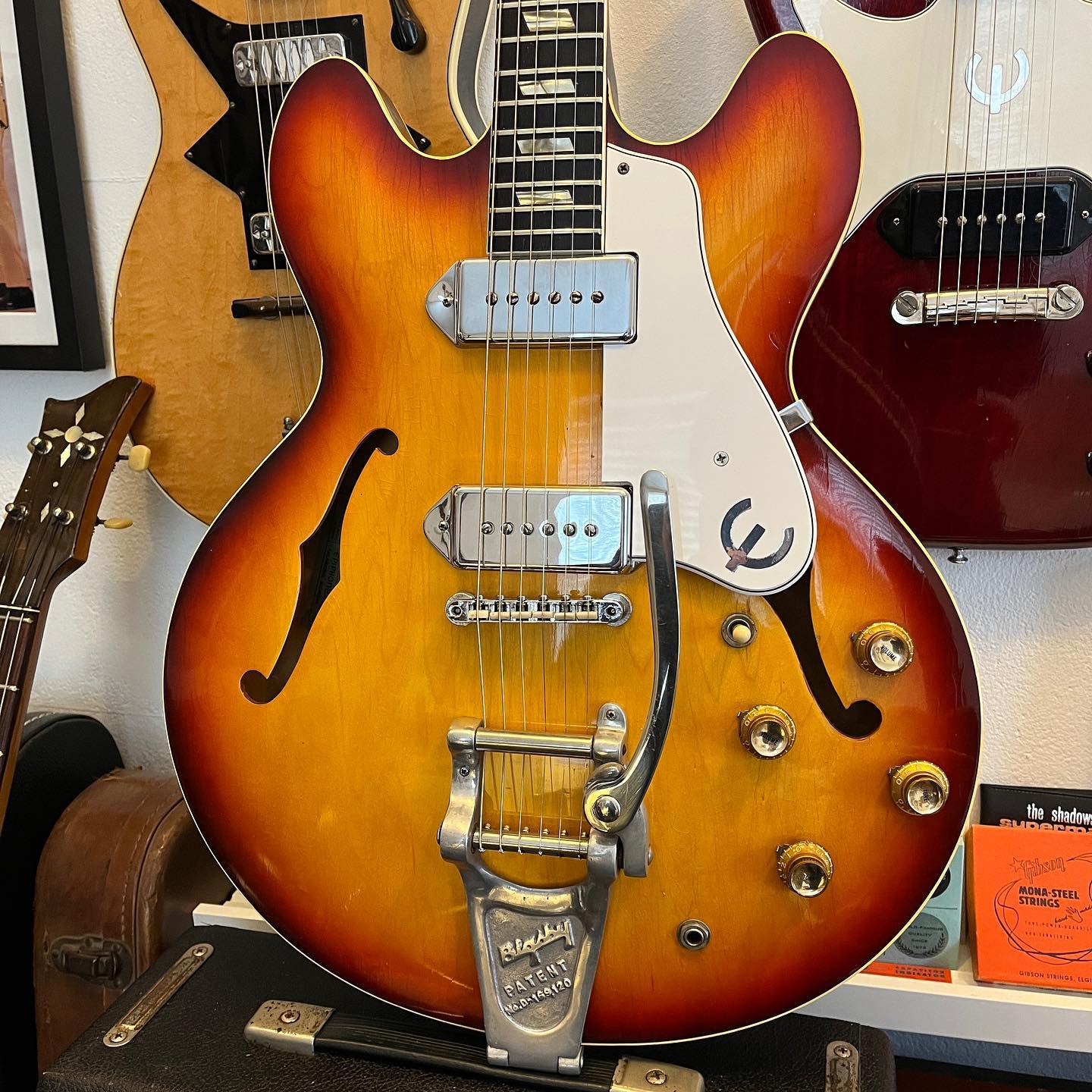 楽器、器材 ビグスビー B7 ジョージ・ハリスン仕様Bigsby B7 Epiphone