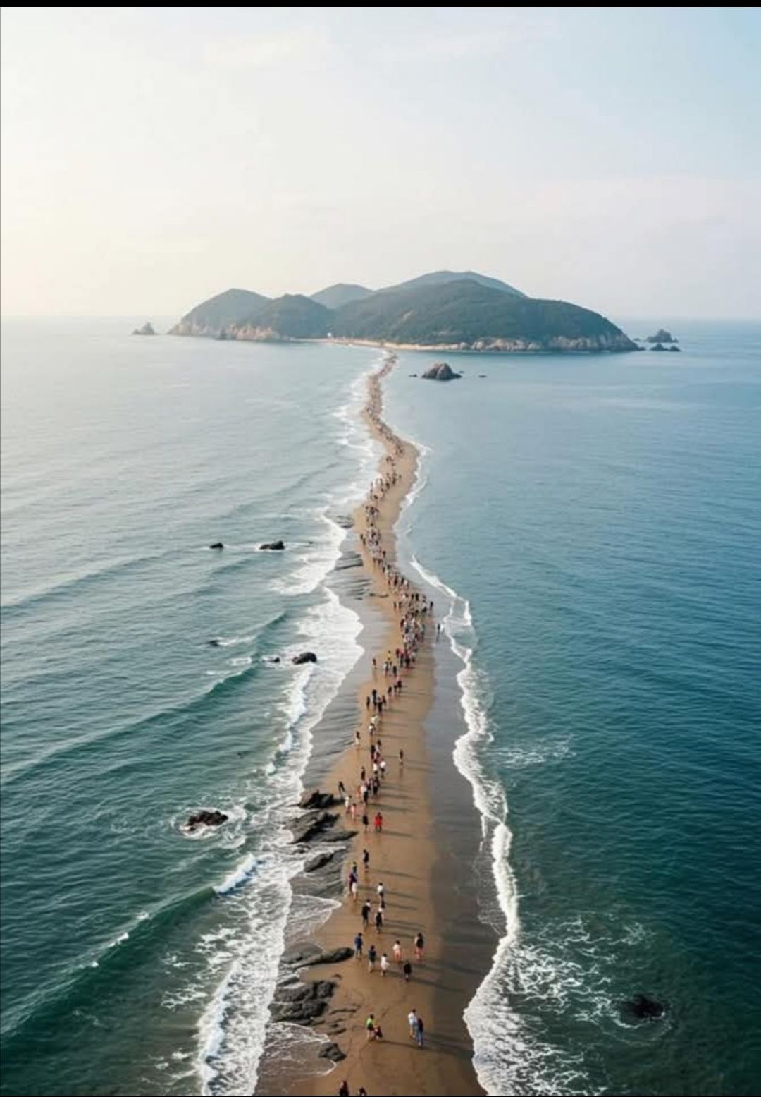 Ochiha - En Corée du Sud, la mer s'ouvre deux fois par an pendant une ...