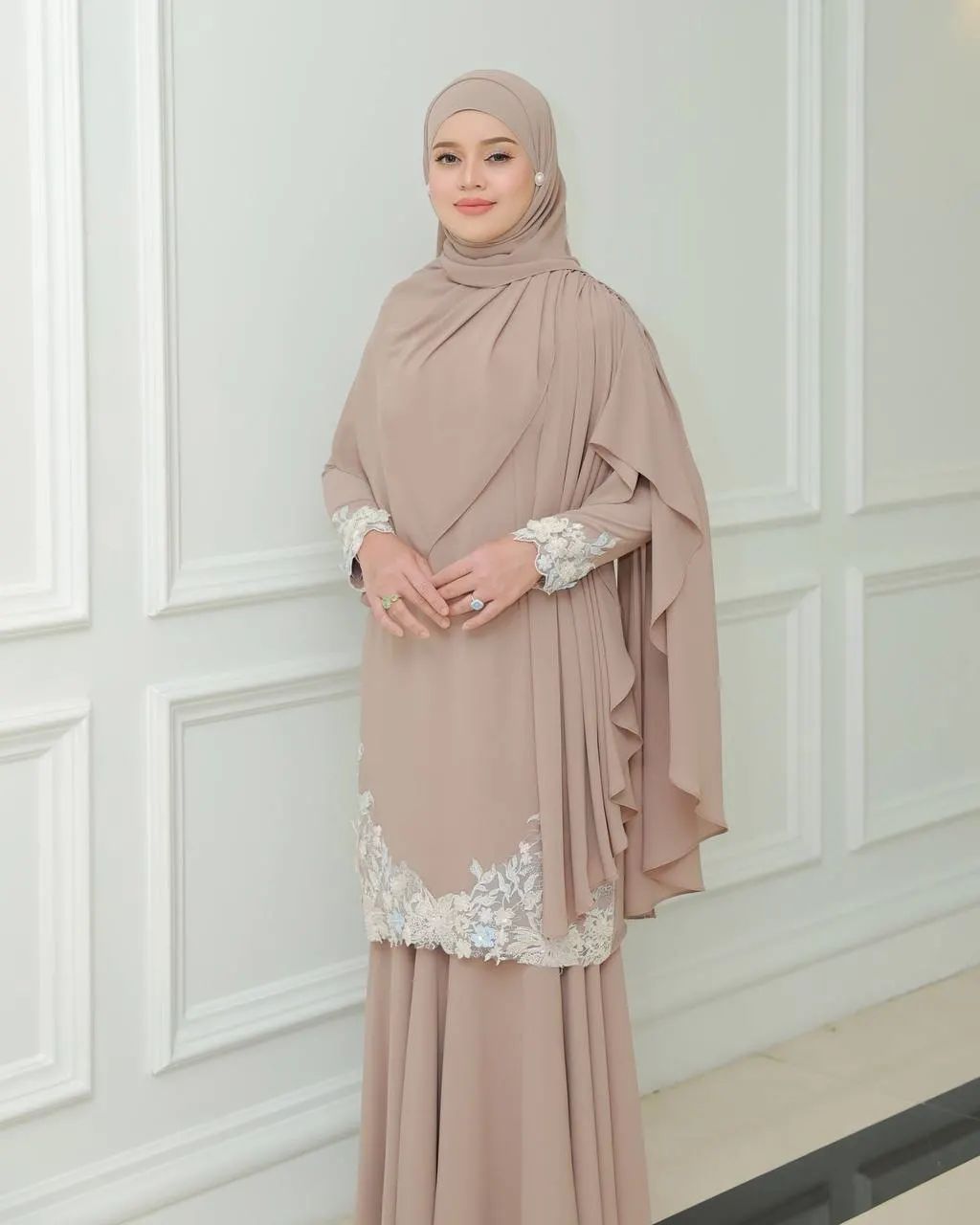 edikted dress Sequin Mini – Color:Rose* Collection.AprilDrop Wisteria Knee Length Bridesmaid