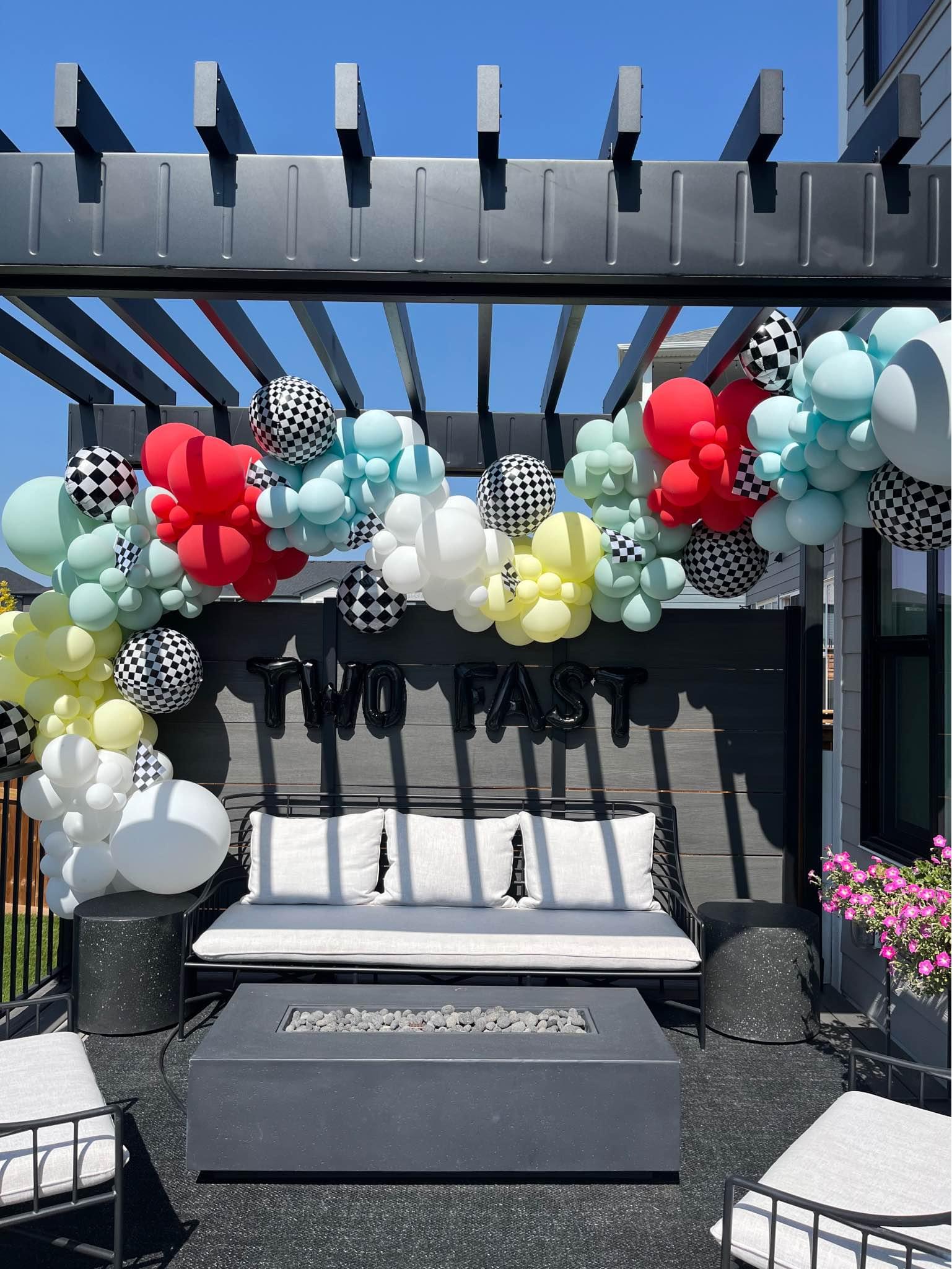 Party balloon arch (“two fast” letters not included) - Miscellaneous ...