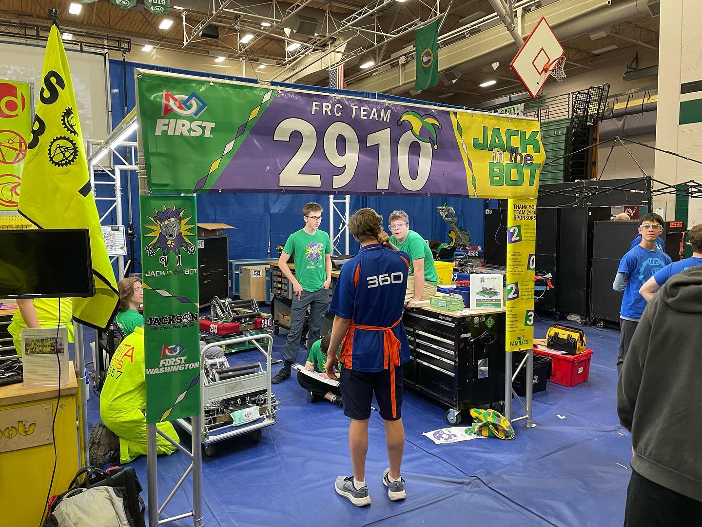 Ready to run two robots at... - Team 2910: Jack in the Bot | Facebook