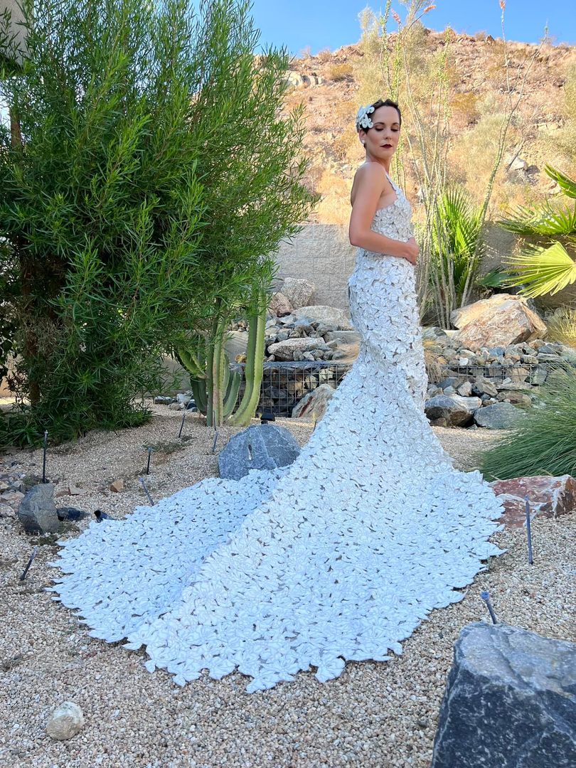 Designer and competitive eater Van Tran found a way to make macramé out of toilet paper! See if her star dress shines above the rest on the Toilet Paper Wedding Dress Challenge