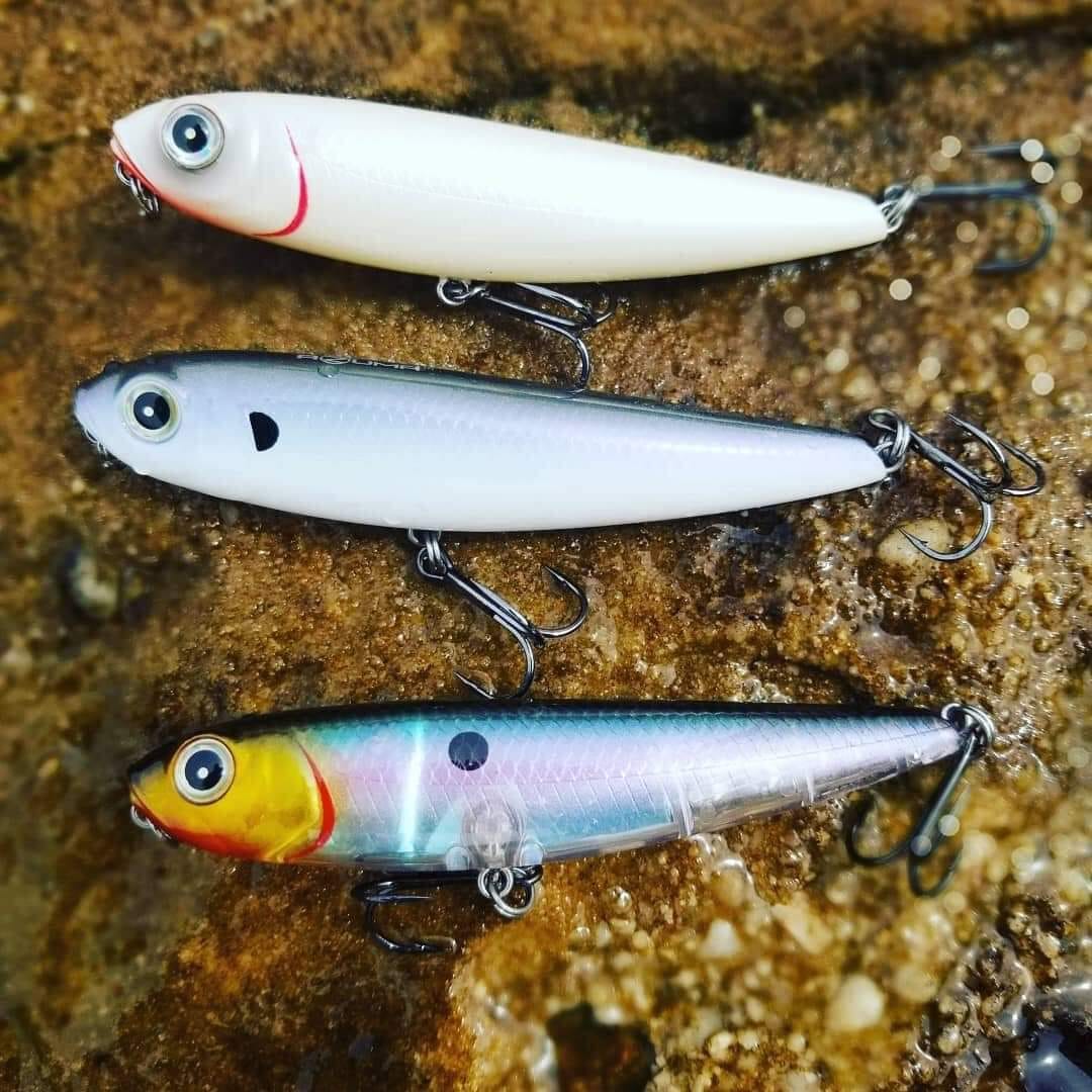 fish lure brands Yo-Zuri Striped Bass Kit sparkle Type:Large-Lunker (19.7” x 13” x 10.6”) / Holds (8) 3700 Boxes Portuguese Tile Sardine Necklace In typical Yo