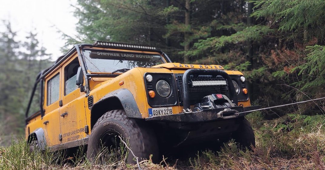 What did ye get up to over the bank... - Stryker Landrovers