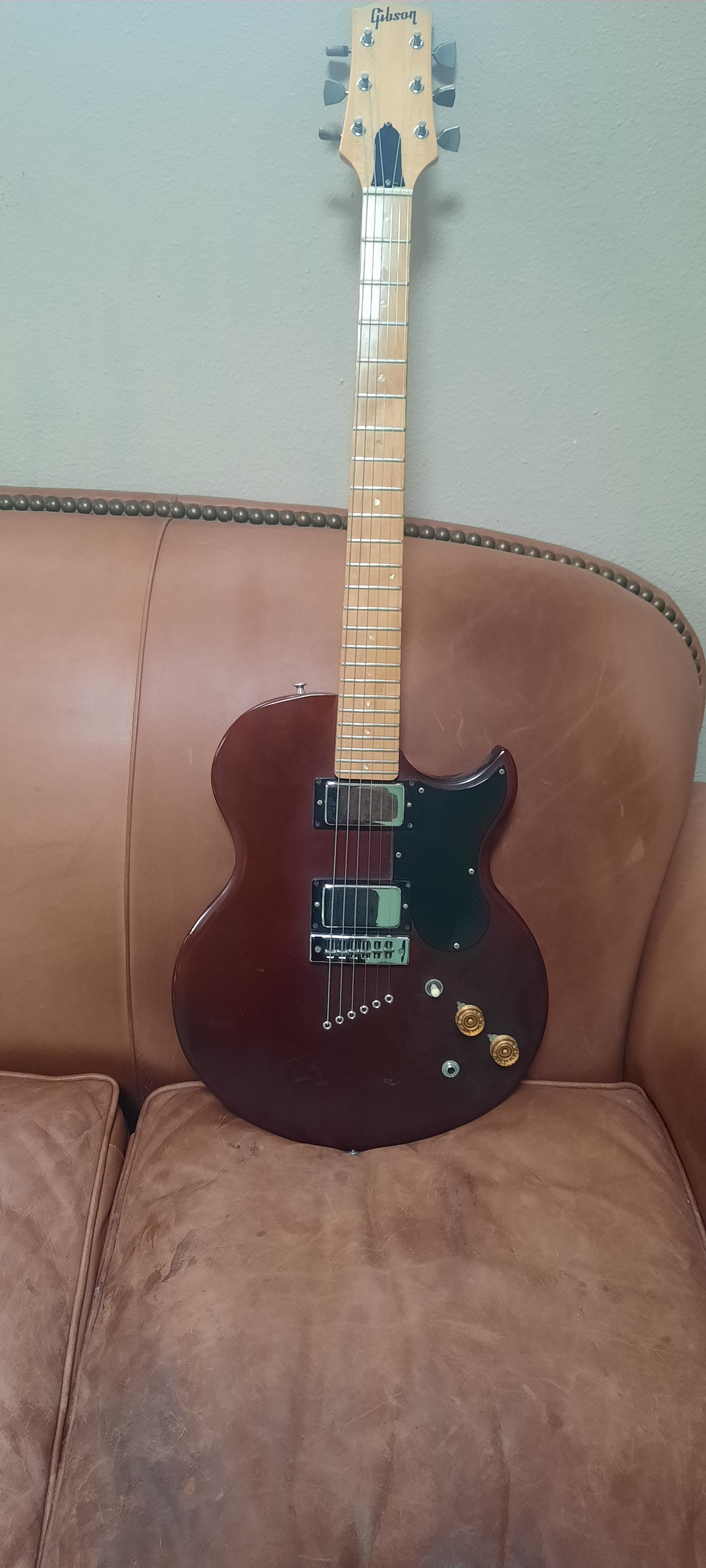Gibson L6S Midnight Special Guitar Owners Sharing Experiences
