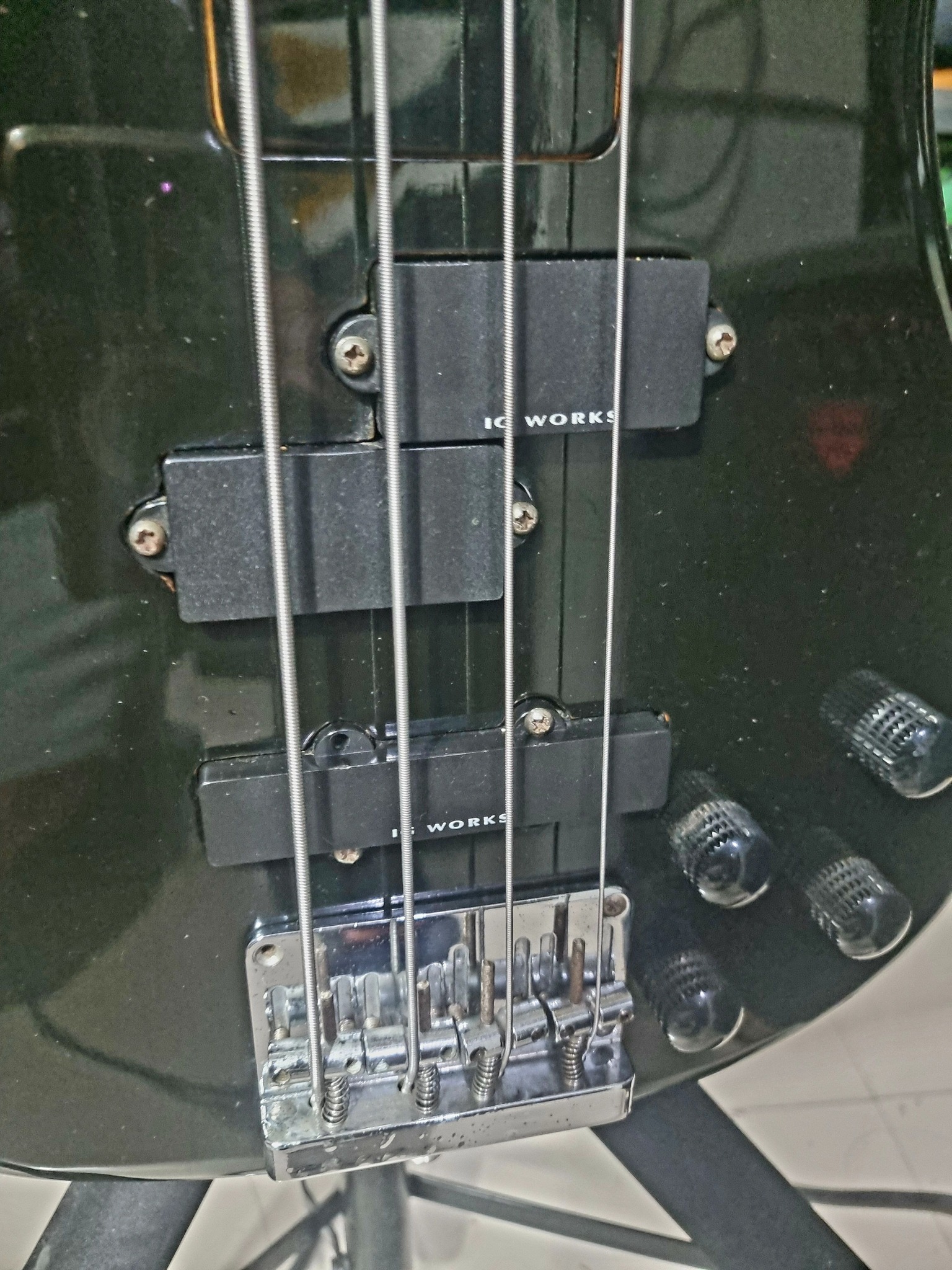 Solfege jazzbass from japan Free bag Free strap Free cable Free