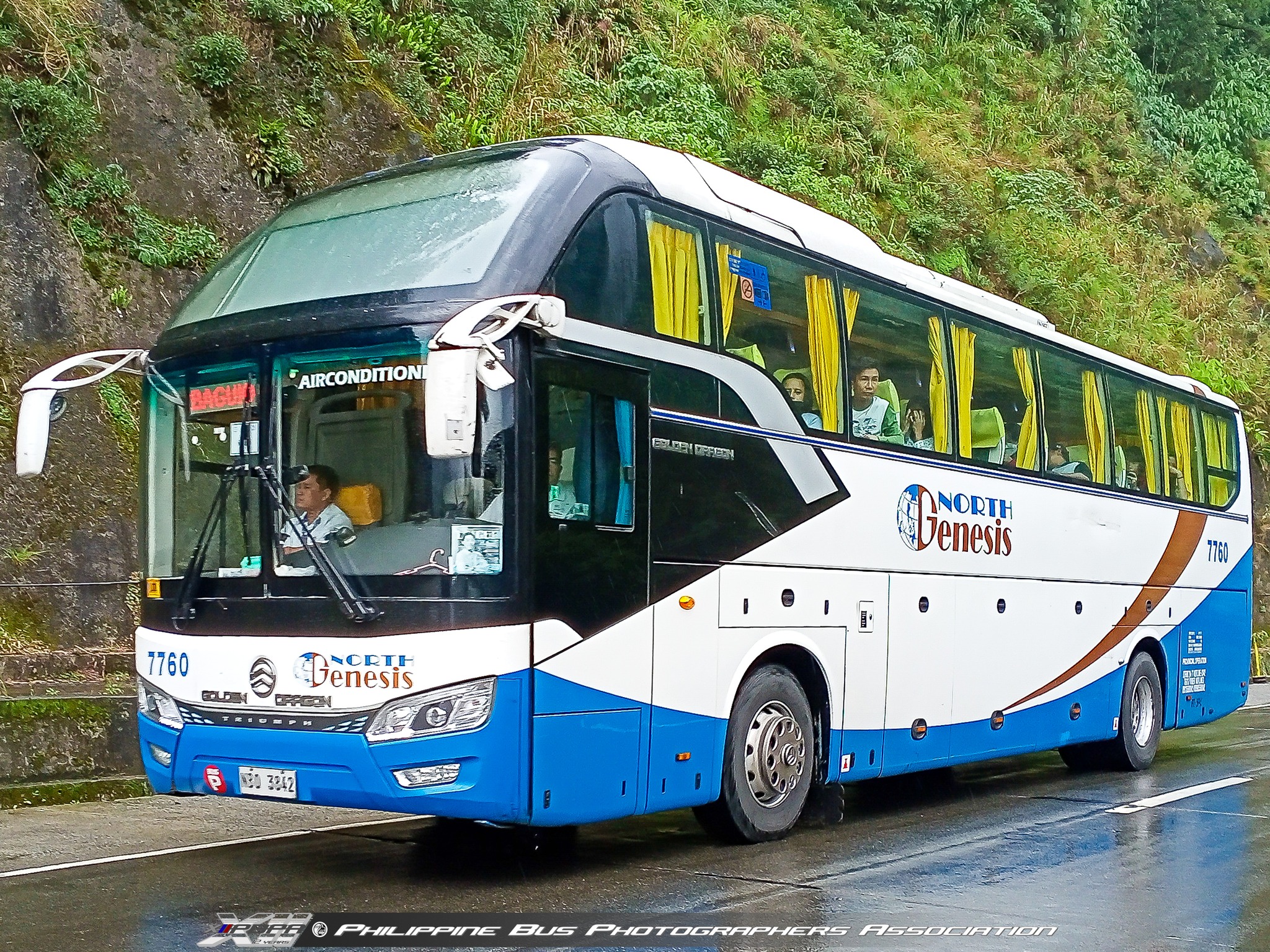 Genesis Transport 818586 Manufacturer: Xiamen Golden Dragon Bus Co