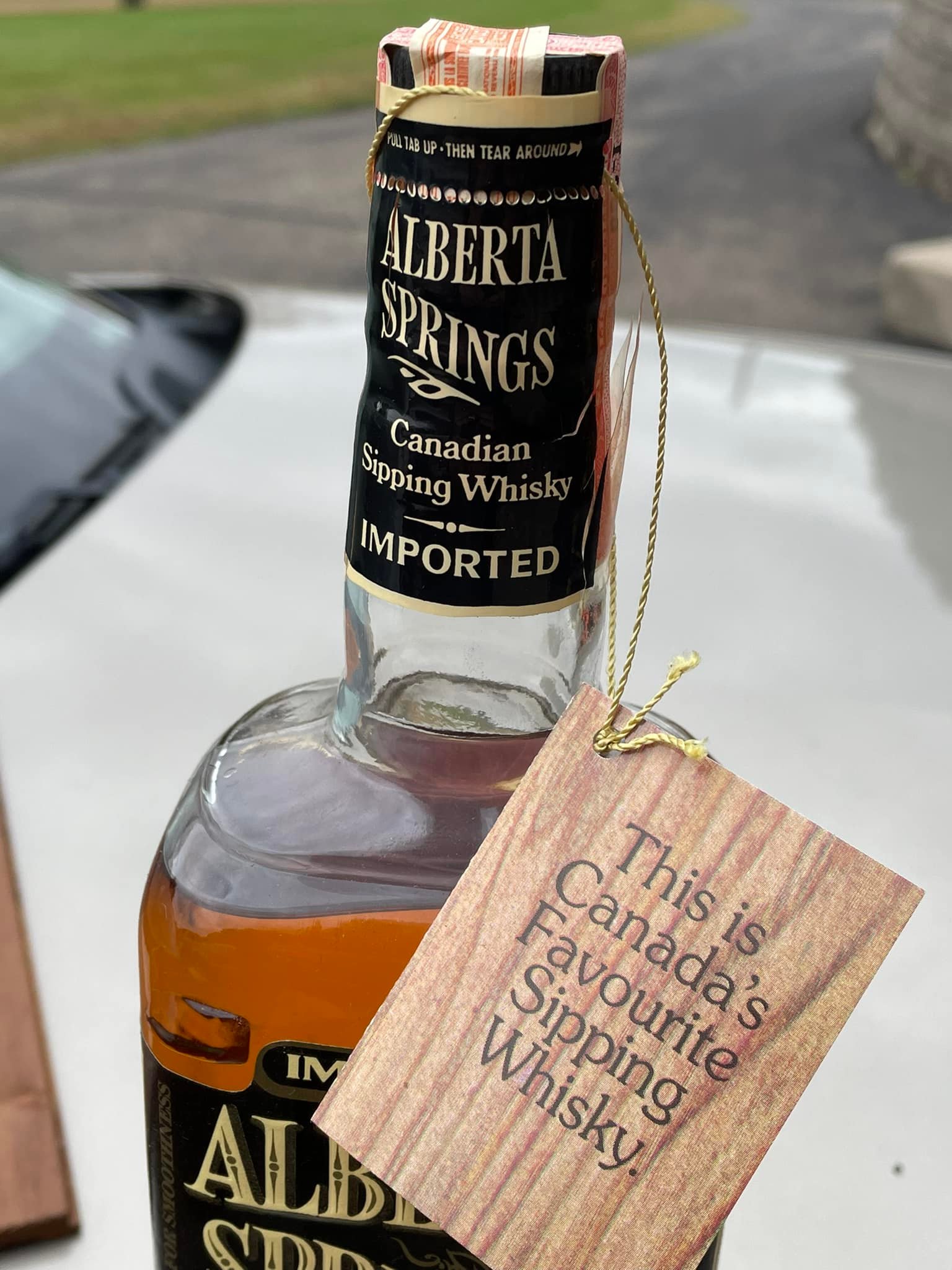 Hi, Whisky Club Group. Looking to sell this 1972 Alberta Springs 
