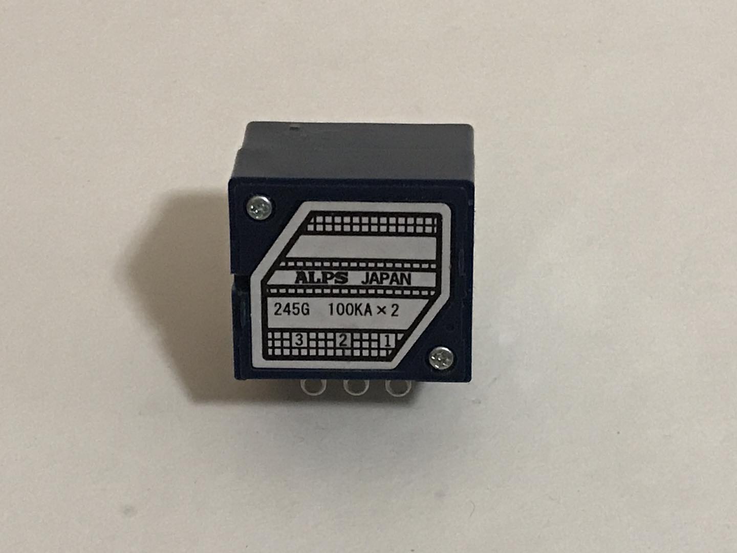 麥氏無綫電行 Max Electronic Components | Kowloon