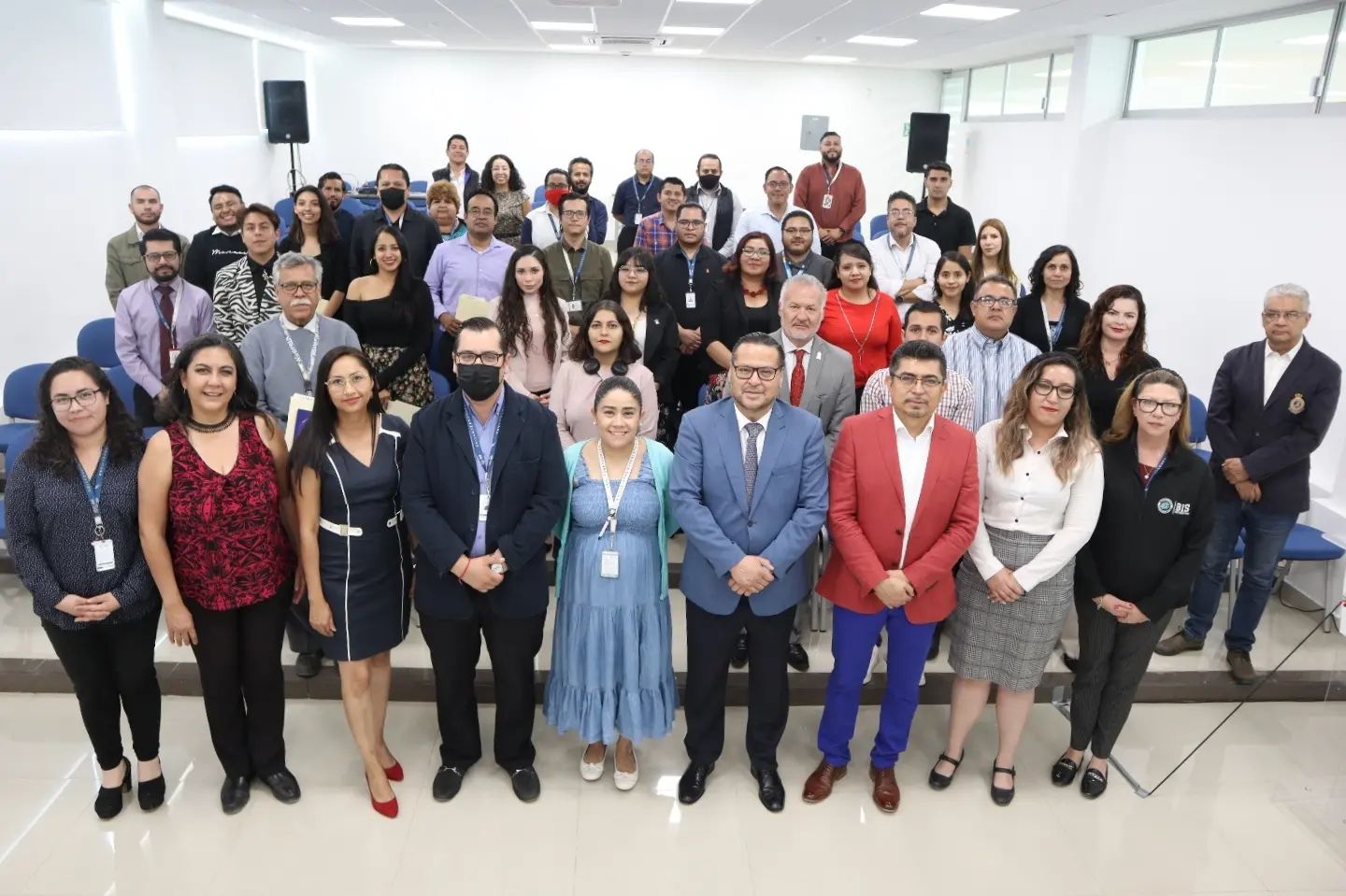 🎉 Felicitamos a todos nuestros docentes y tutores, y reconocemos su ...
