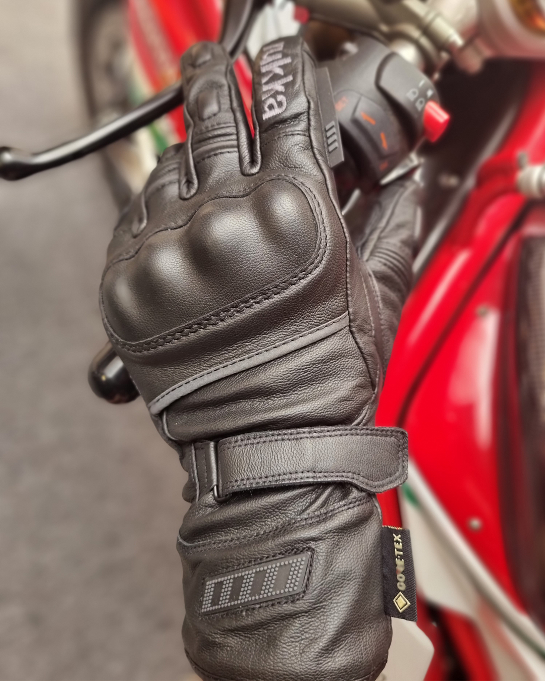Brandon takes Rukka's Ceres 2.0 gloves for a spin in this real