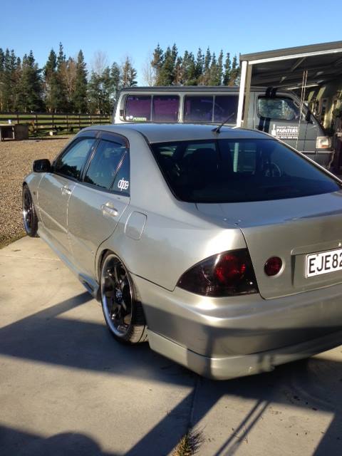 Toyota Altezza,... - Canterbury Guard Rolling & Flairing