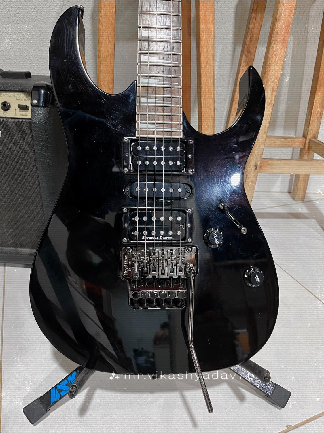 Pros and cons of the Ibanez RG370DX model