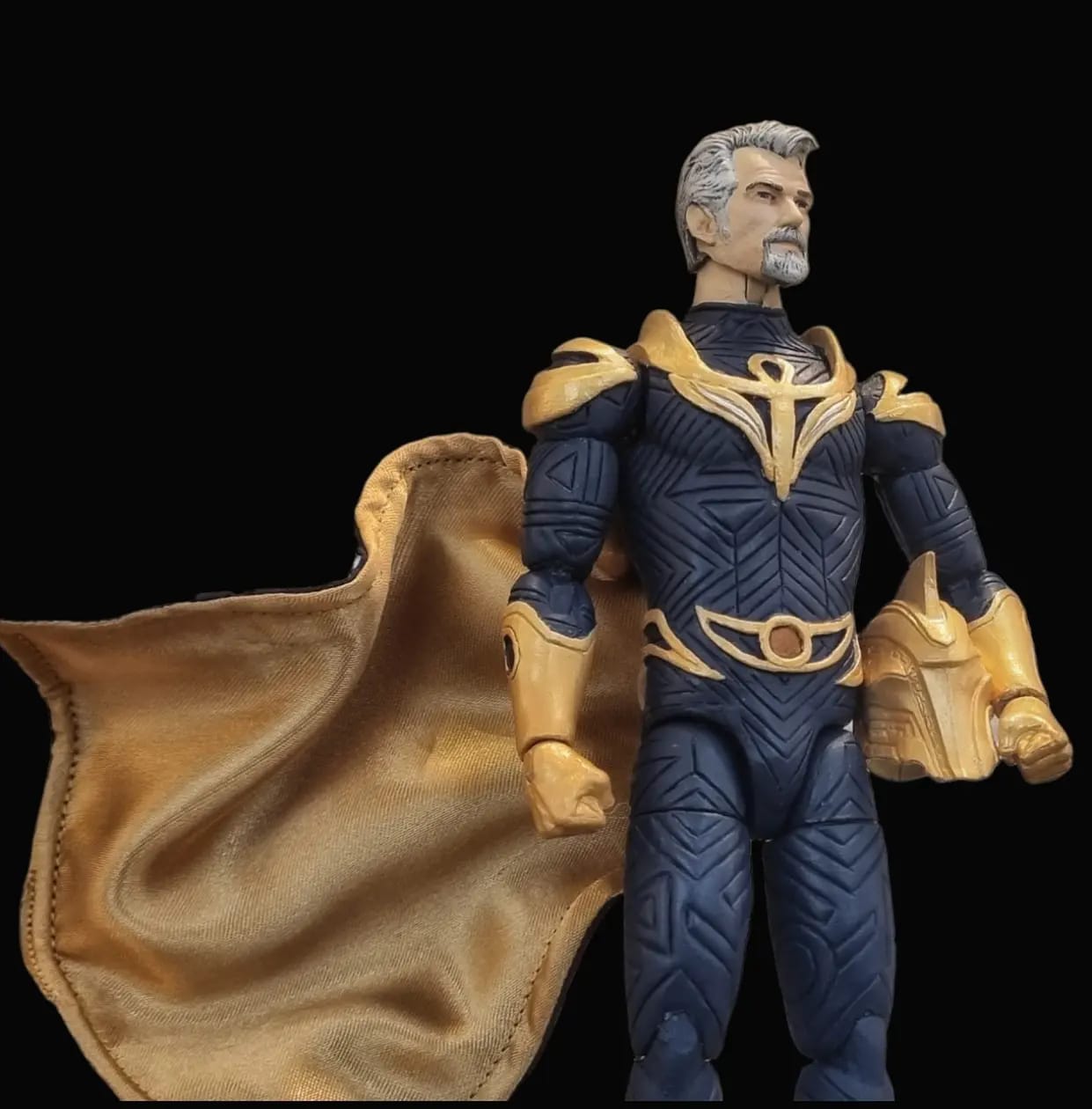 Black Adam MAFEX No.244 Dr. Fate #actionfigure In-Hand Images
