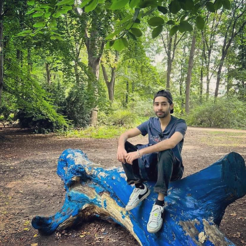 RaVi ThaKur
