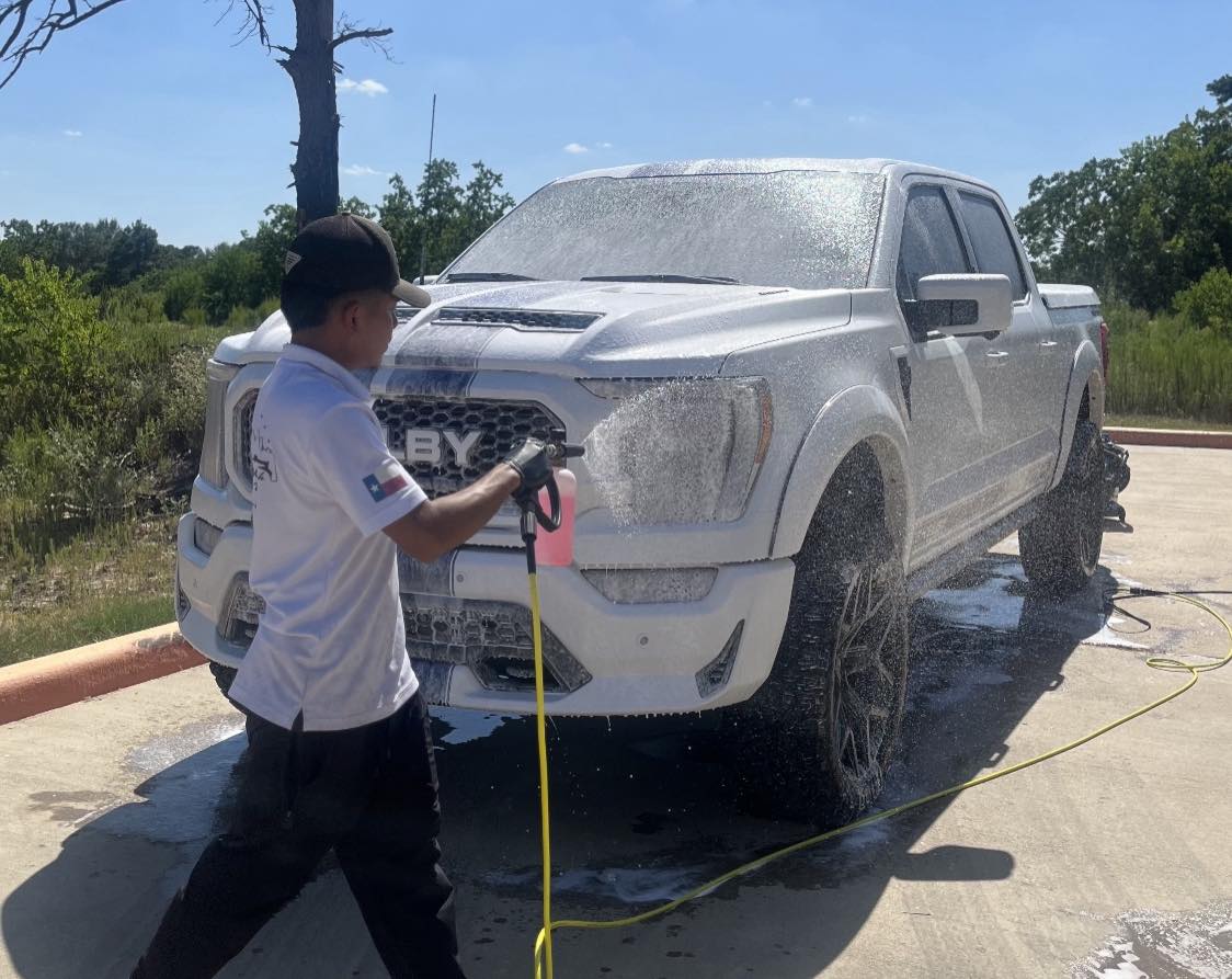 Paramount Car Wash