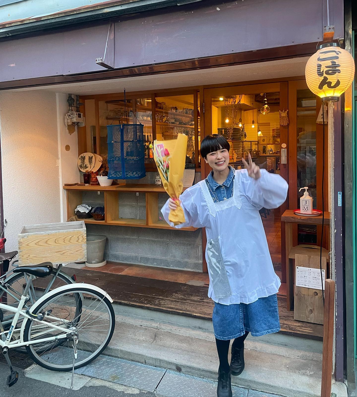 活動歴および当時の関連ビジュアル記録