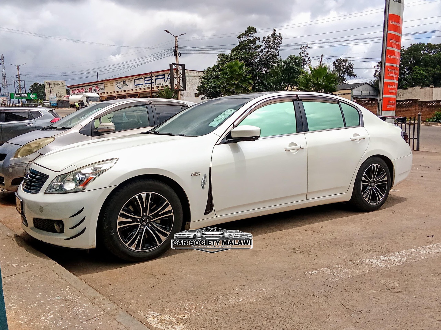 Nissan Skyline 250GT?..the V36 generation?