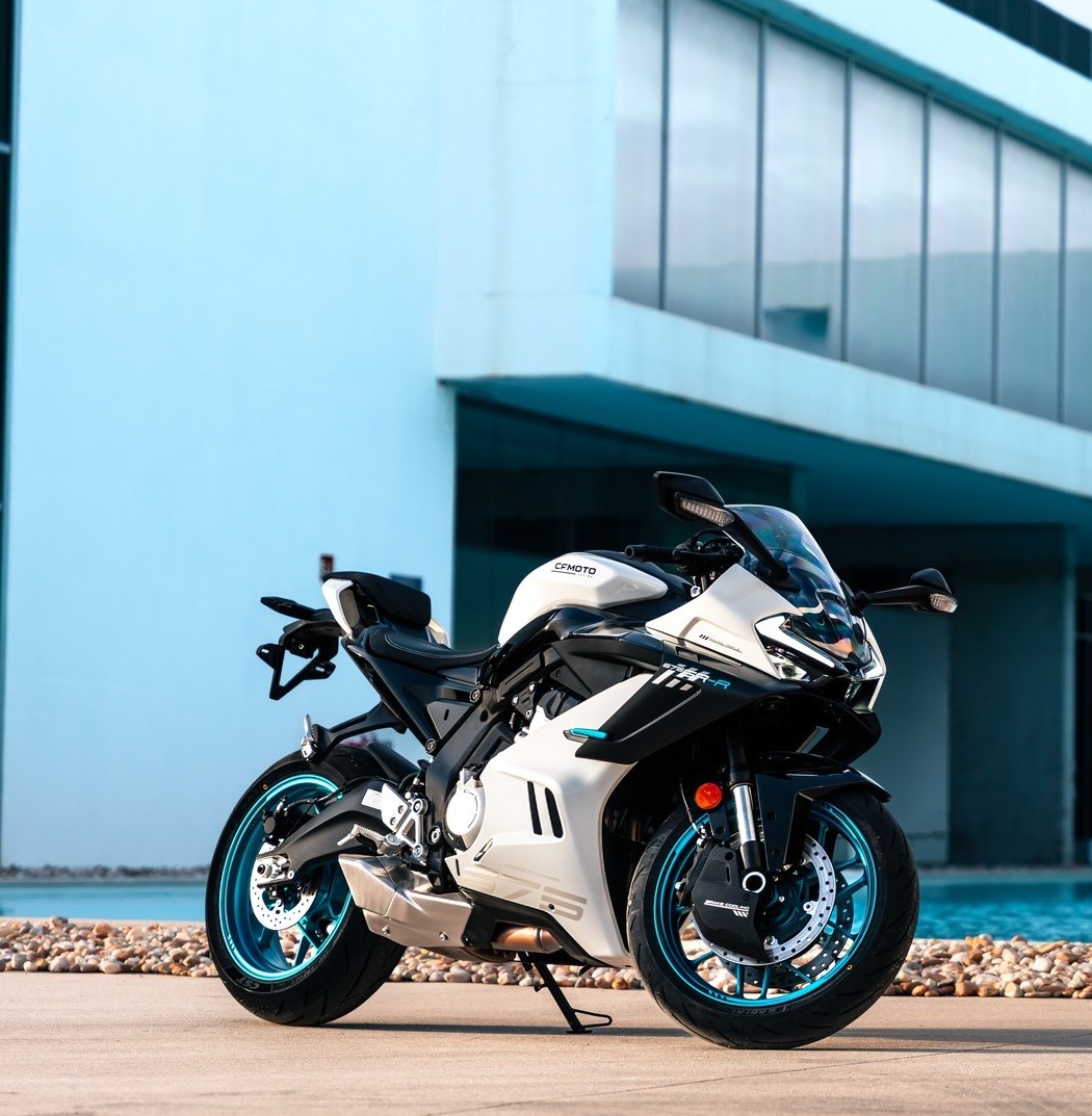 CFMOTO - 🏁 ¡Potencia, velocidad y diseño que roba miradas! 🏁 La nueva ...