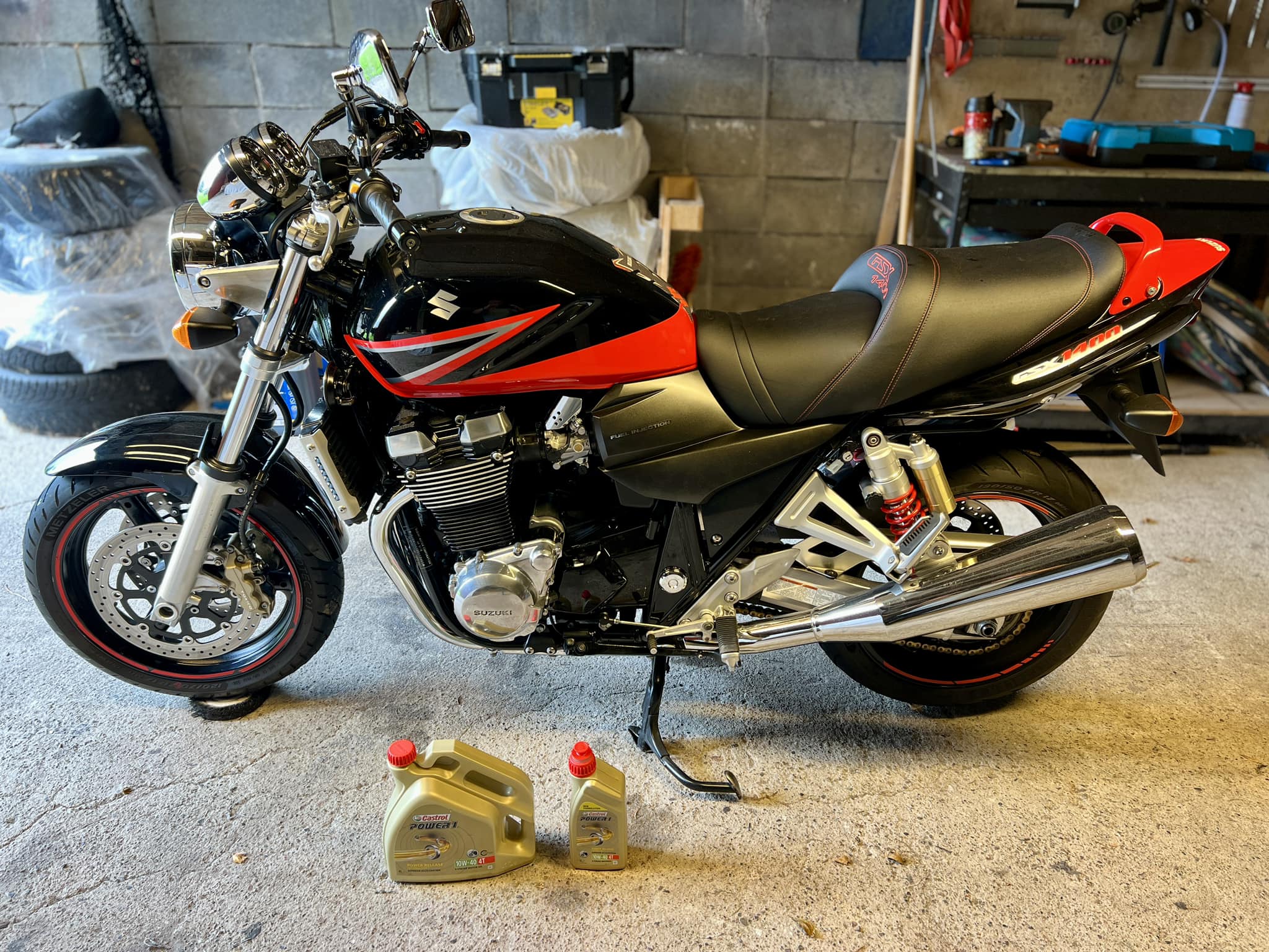 Job of the day:- Kawasaki ZX-10R Basic Maintenance:- -ToyoLube 10