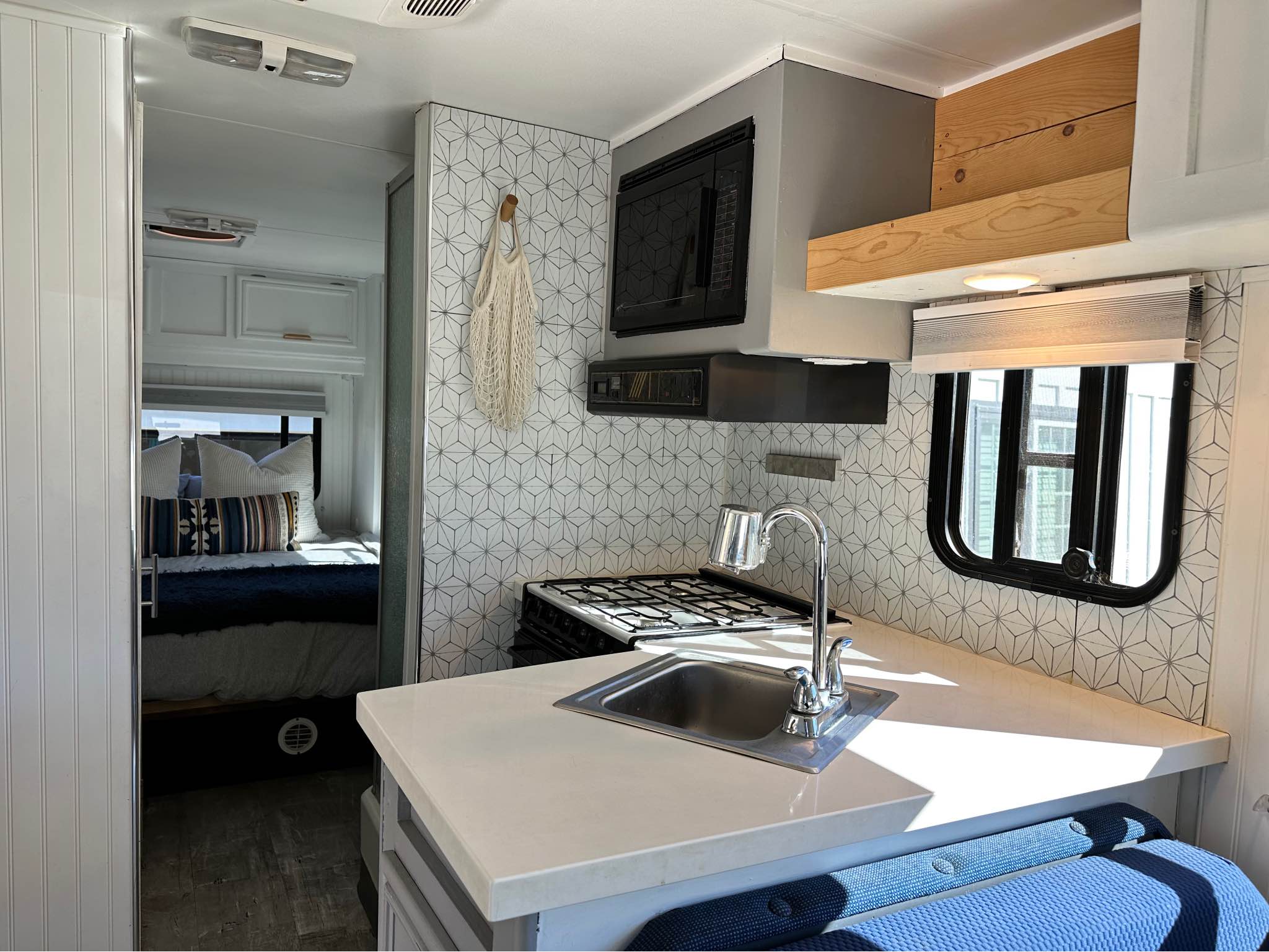1992 Ford E350 shasta travelmaster - RVs & Campers - Escondido ...