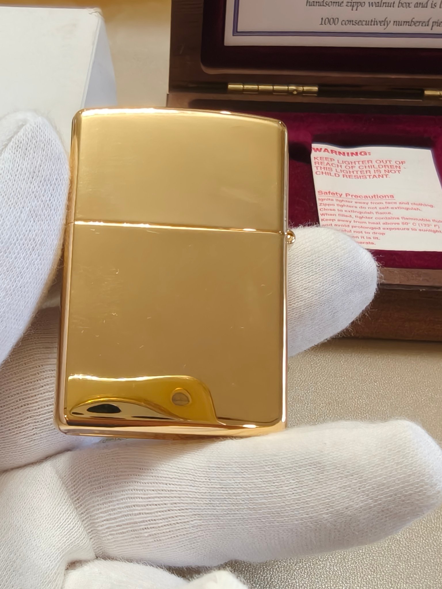 Zippo gold plated queen Elizabeth II limited edition, rare 