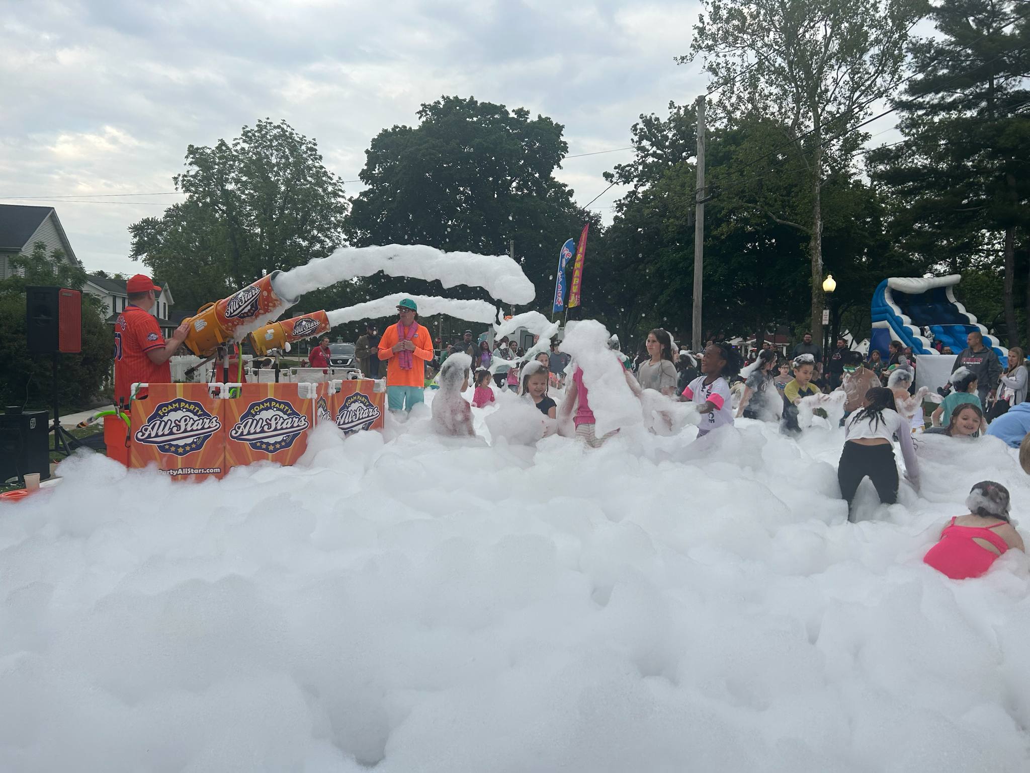 Foam - 🎉 Big or small, Foam Party All Stars brings the fun to ANY event ...