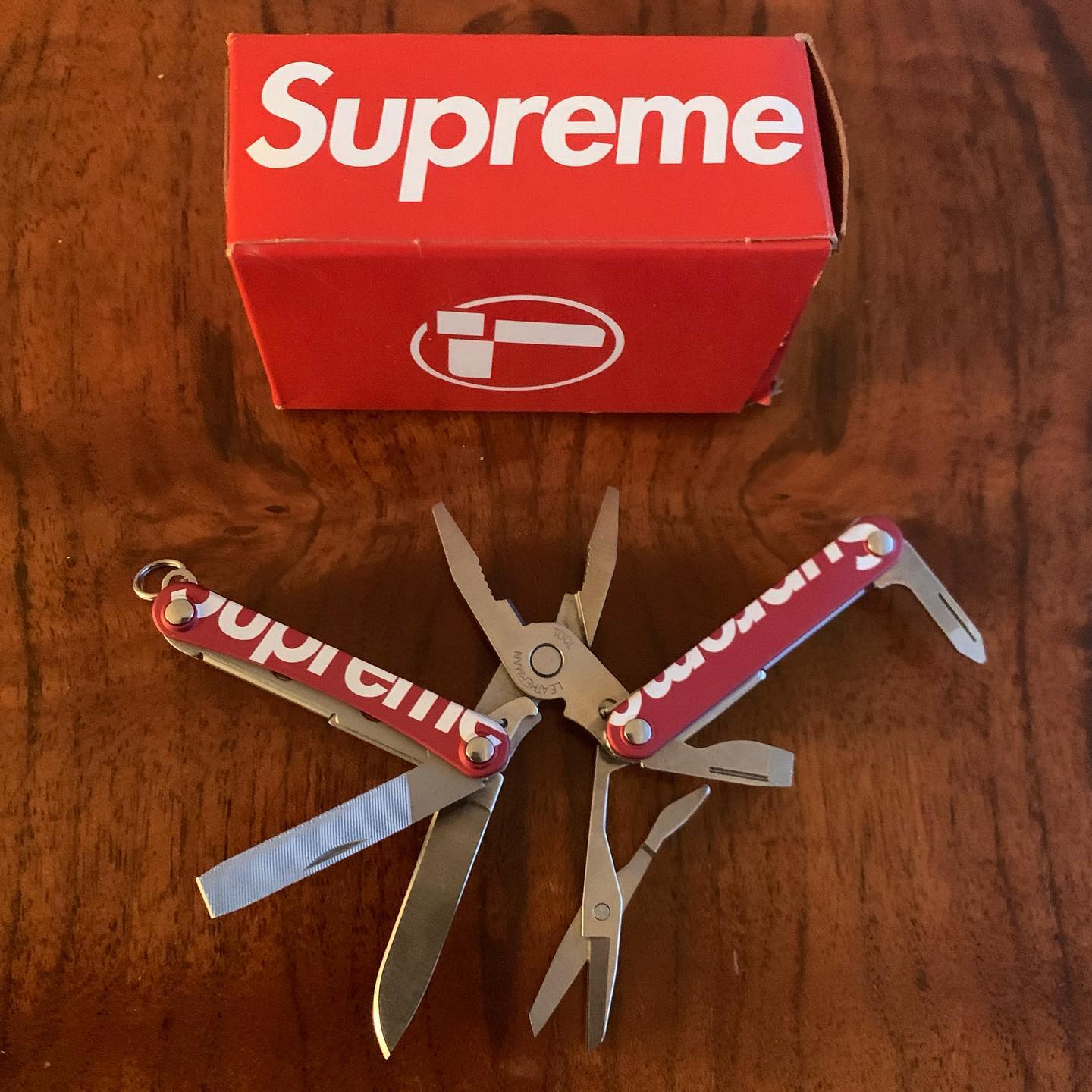 Supreme Leatherman Squirt PS4 Multitool // Red // ??? . . $54 
