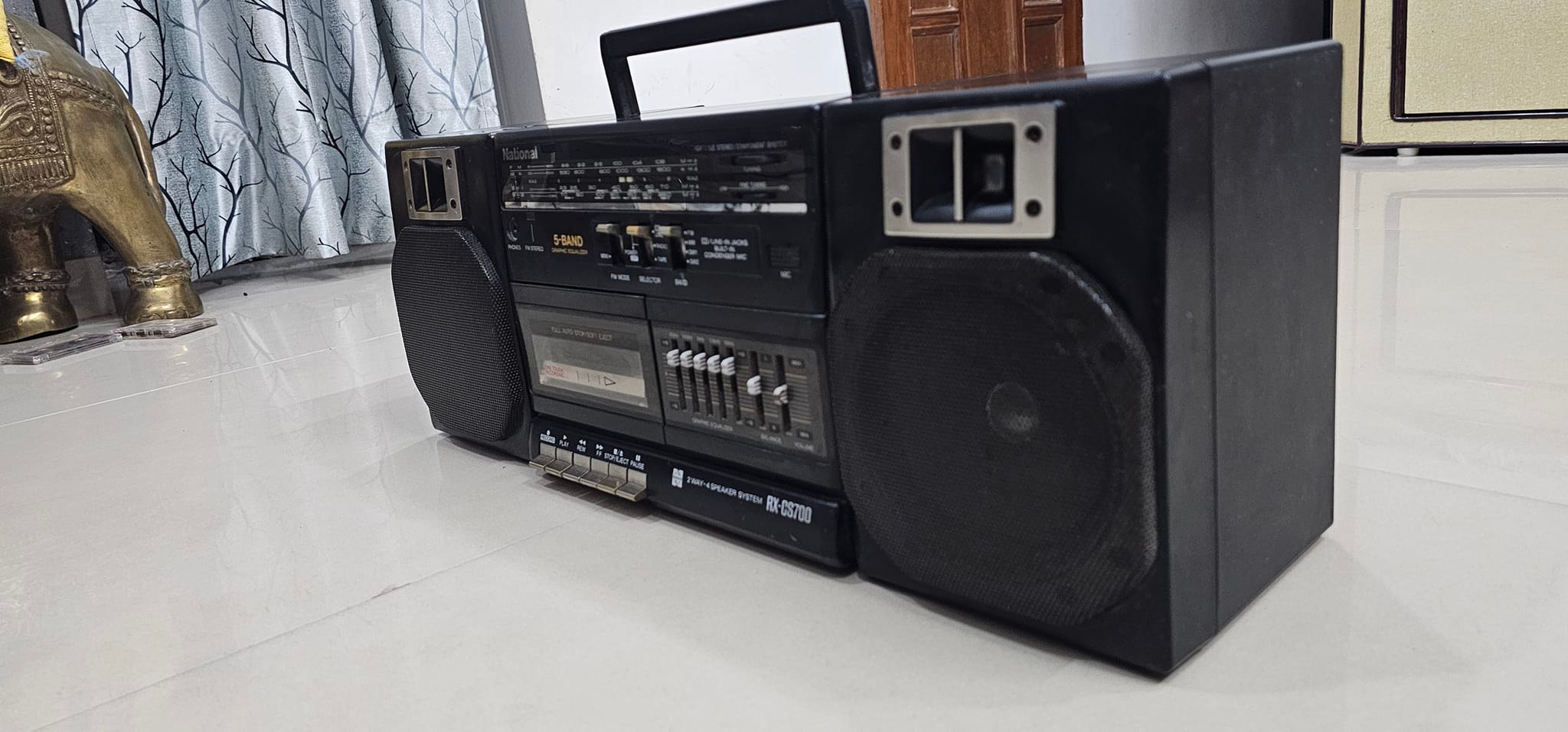 National 5 -- band 2 way -- 4 speaker system rx -- cs 700