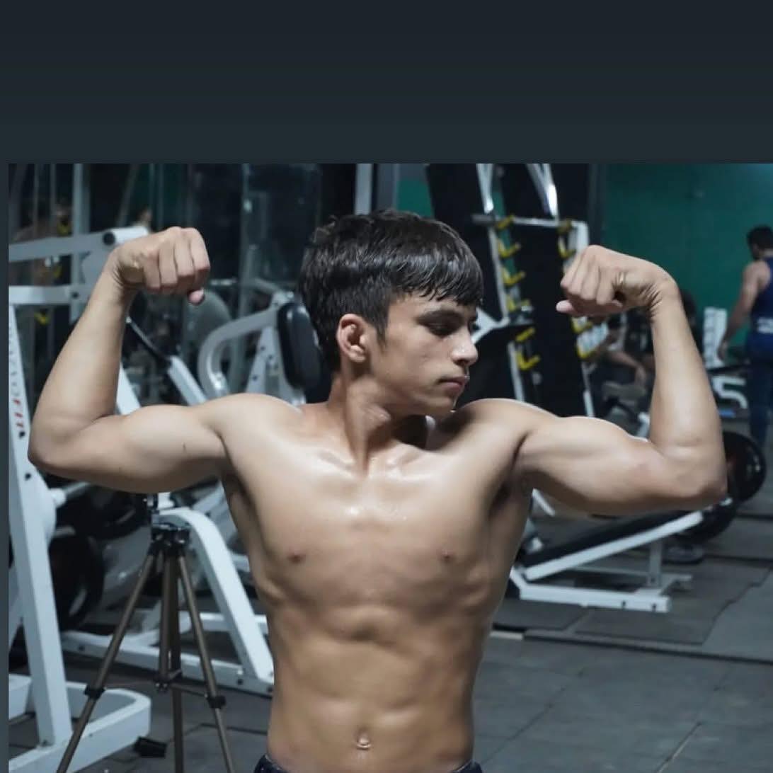 Hardik Ahulana - Hardik Ahulana updated their profile picture.