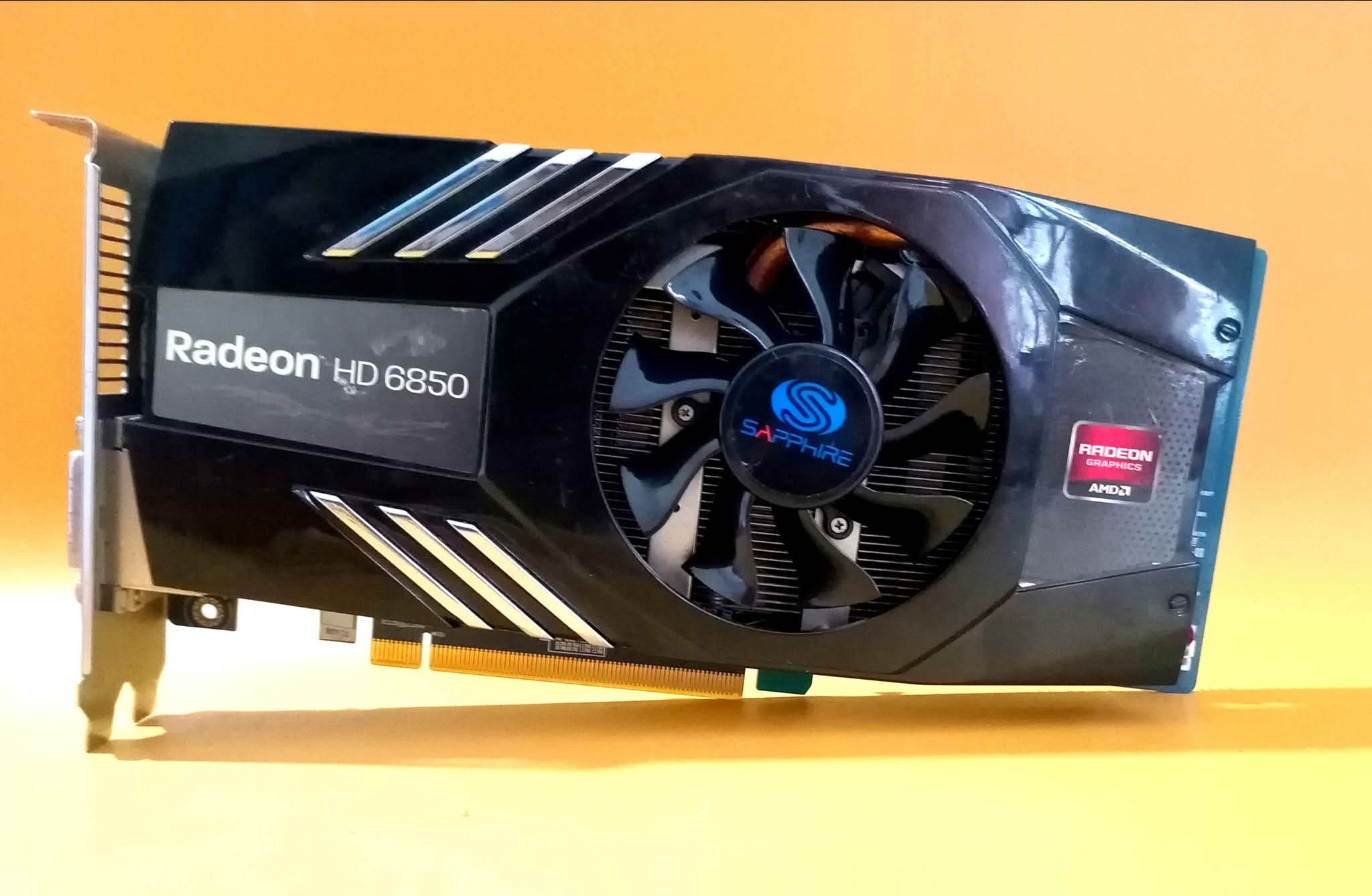 AMD Radeon HD 6850–1GB GDDR5 Graphics Card *Sapphire edition* [no ...