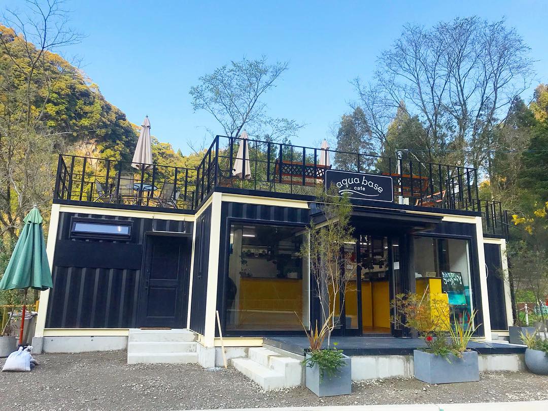 Aqua Base Cafe Aqua Base Cafeは 3月29日に 移転リニューアルオープンしました 場所は遊歩道出口すぐの場所です ぜひ 遊びにいらしてくださいね Aquabasecafe 雄川の滝 Ogawawaterfall 鹿児島 秋 Cafe カフェ