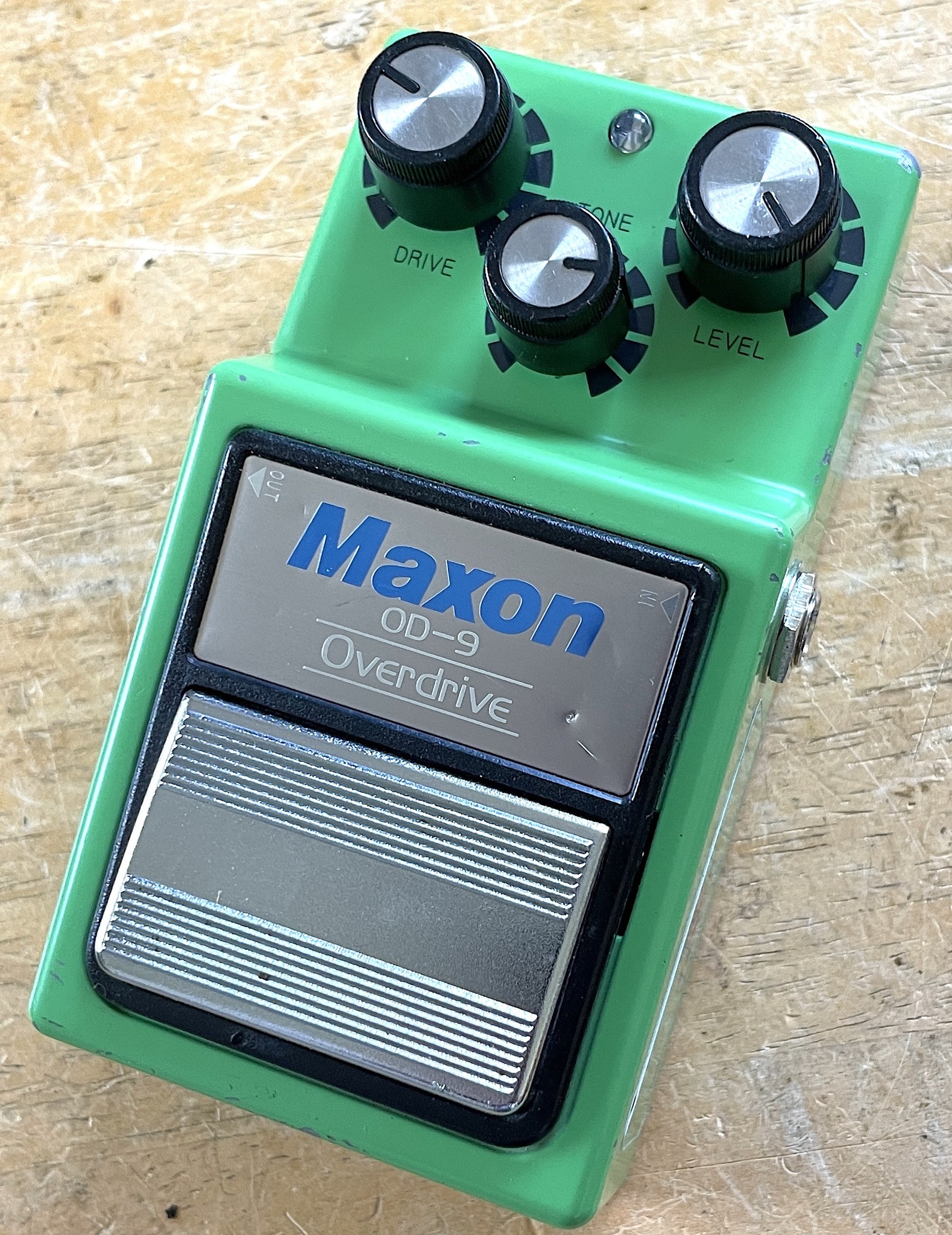 Different Maxon OD-880 versions and changes