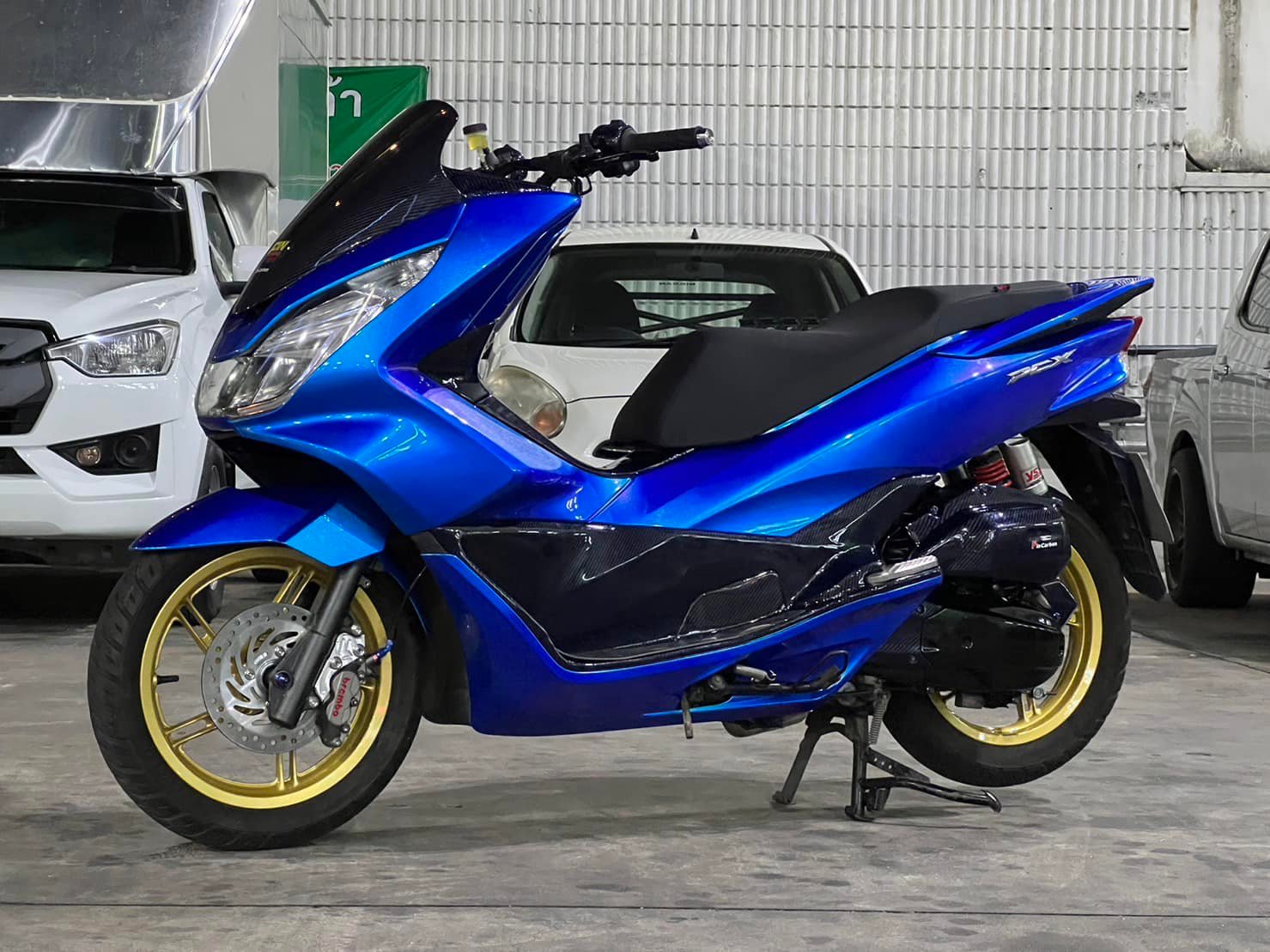 Finracingbike - Honda PCX 150 โฉมเก่าแต่ก็ยังเก๋าอยู่...