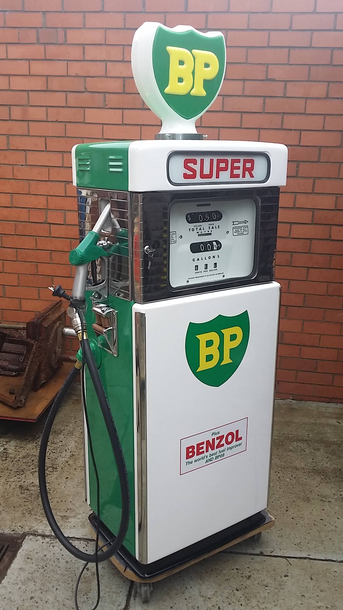 Another restoration... - Petrol Pump Preservation Station
