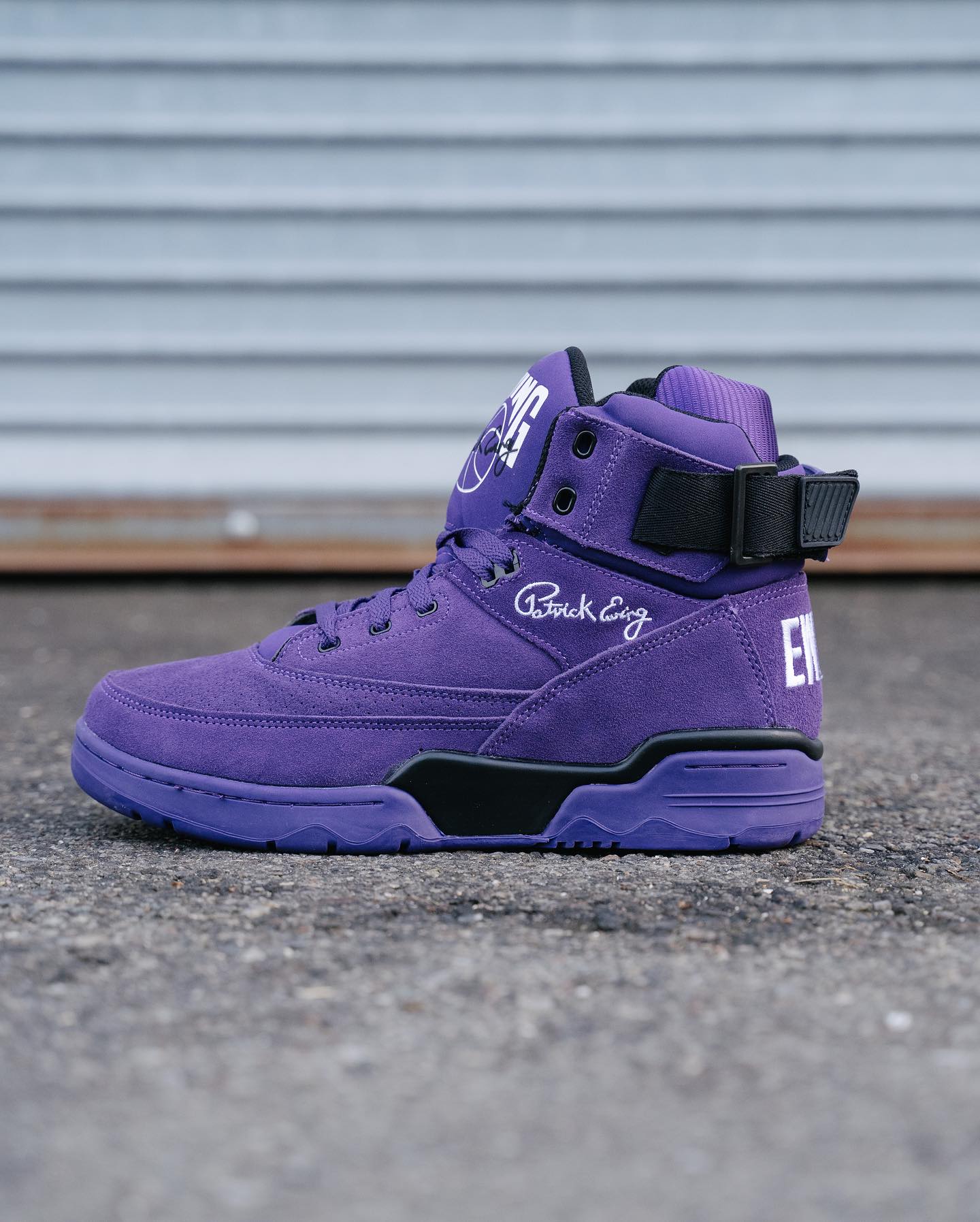 The 33 HI OG has restocked in the classic original Purple Suede