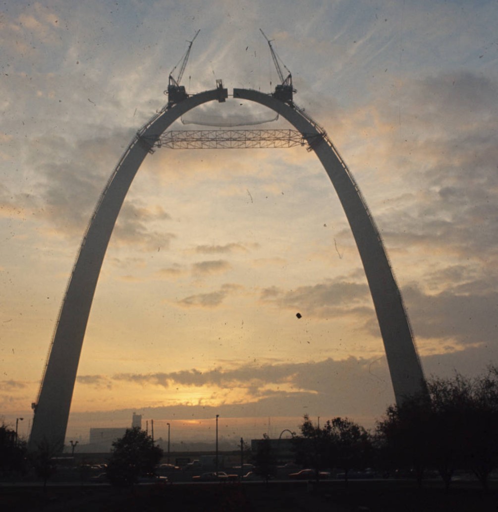Matt - Sunrise at St. Louis, October 1965, as the Gateway Arch memorial ...