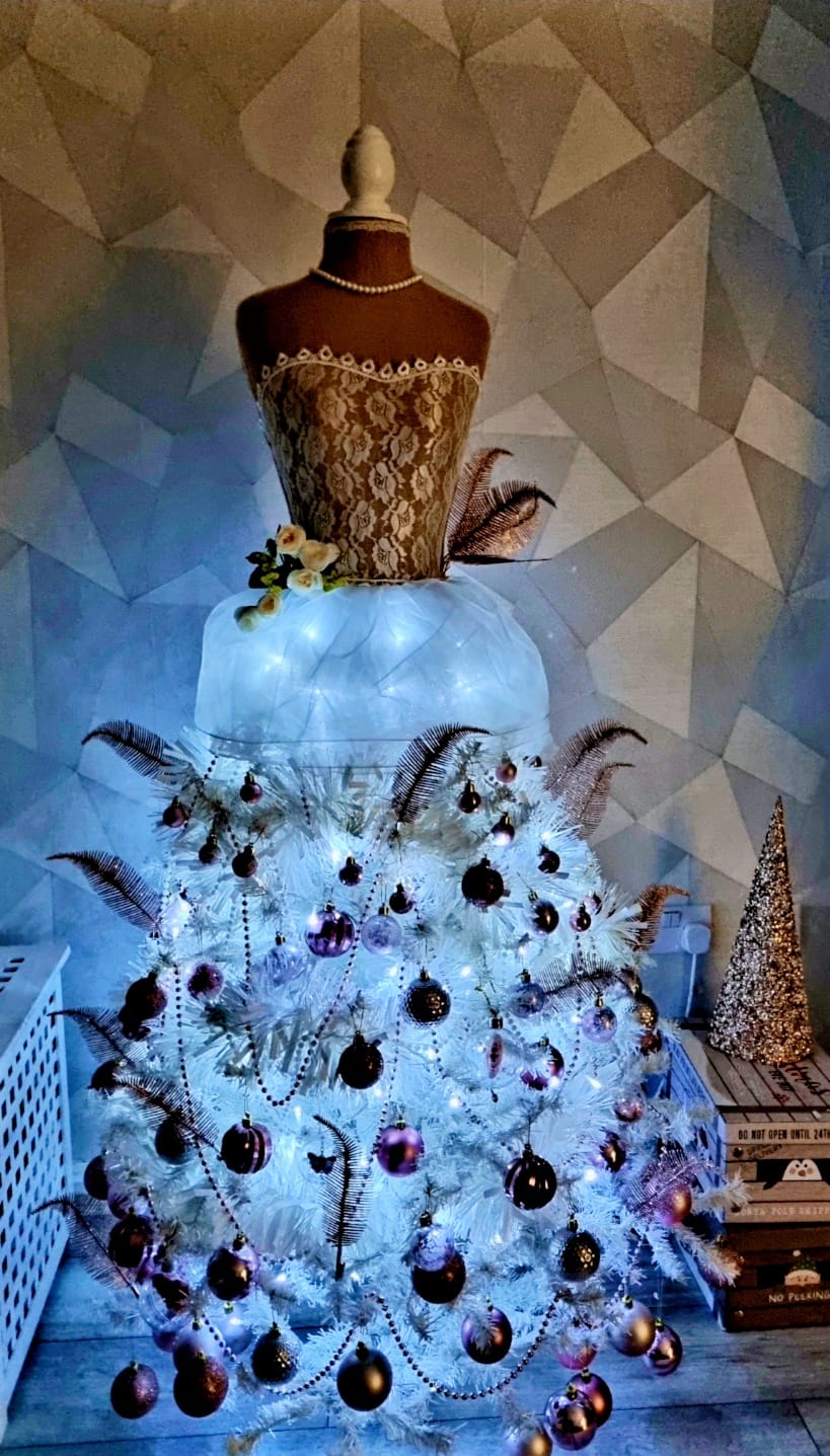 Christmas tree dress honors late mom's memory