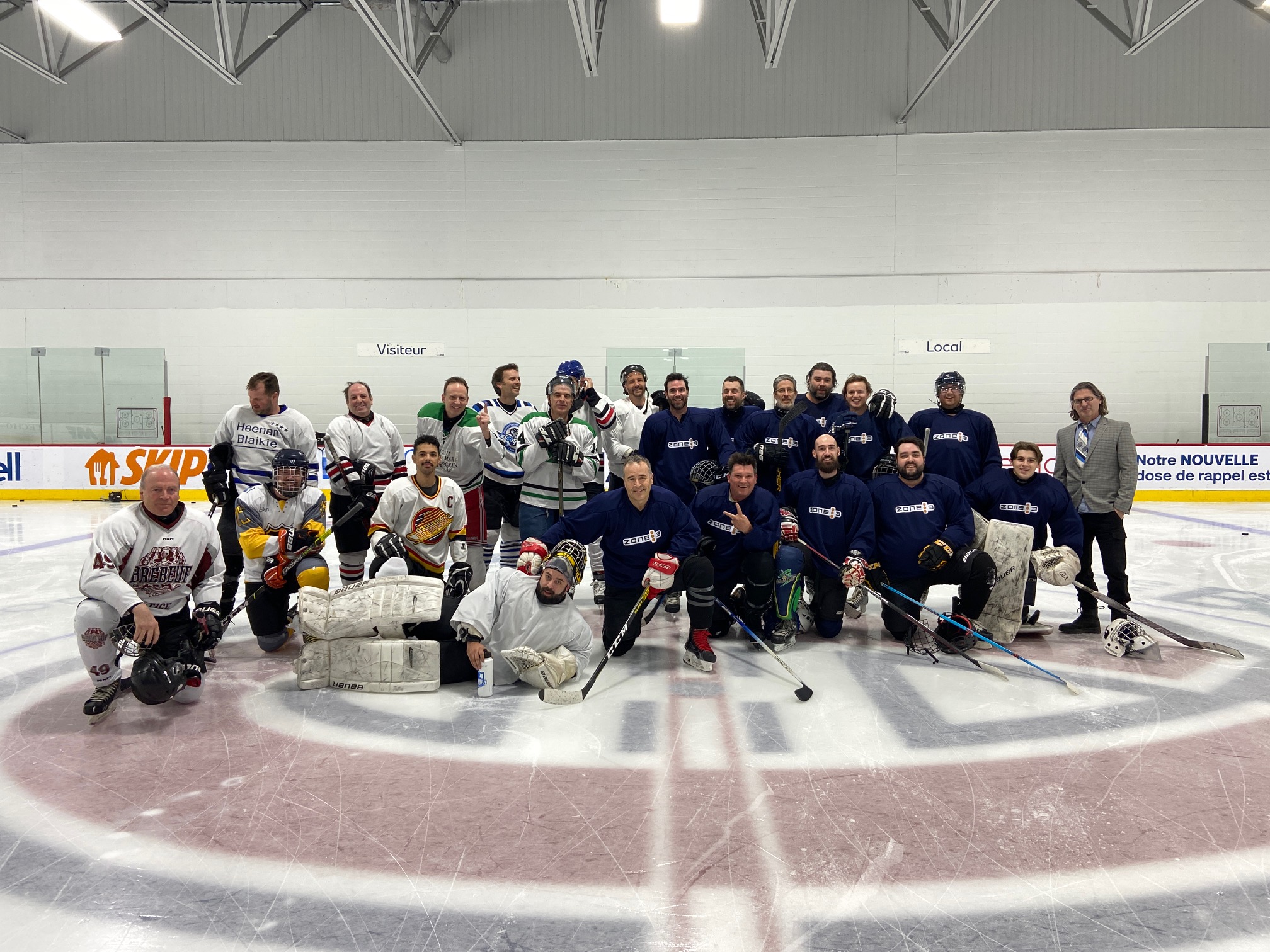 Zone3 - Quel match incroyable à la Coupe Budget ! 💥🏒... | Facebook