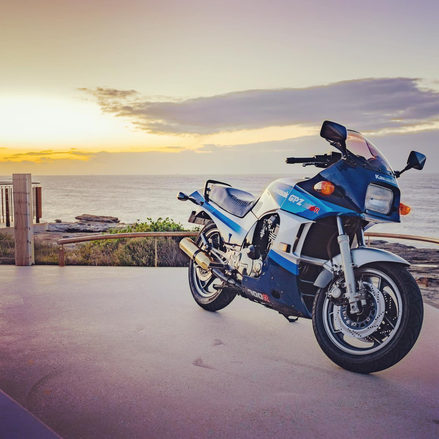 Rev up your nostalgia with this stunning 1989 Kawasaki ZX1000 B1