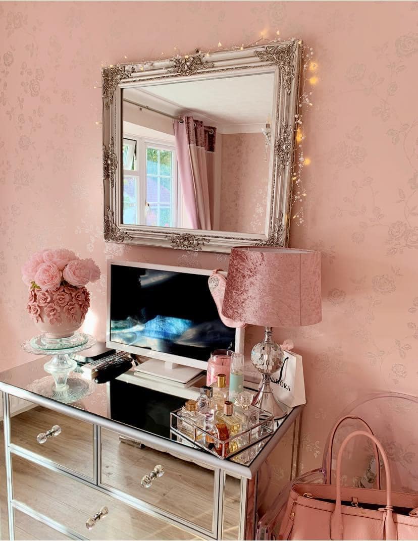 grey and pink dressing room ideas Why I detest the pale colour in my bedroom Category_Gifts/£26 - 40
