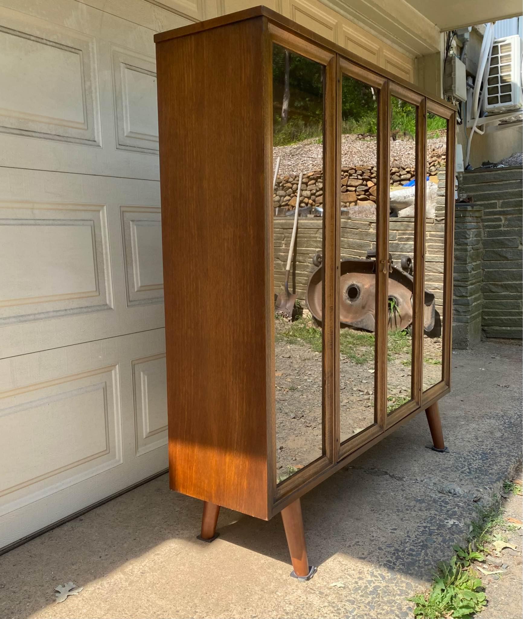Vintage MCM Brasilia Hutch/Display Case & Hutches